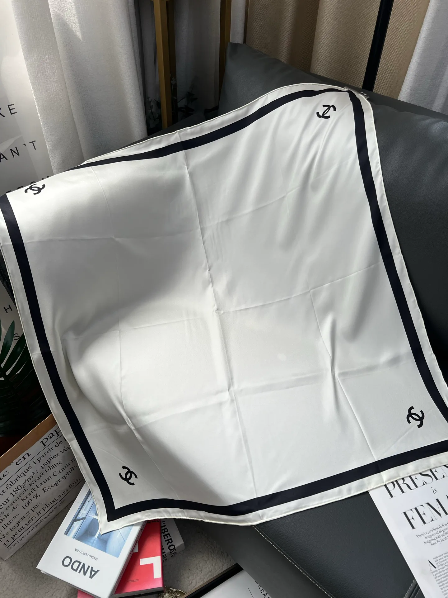 Платки Chanel 13416564