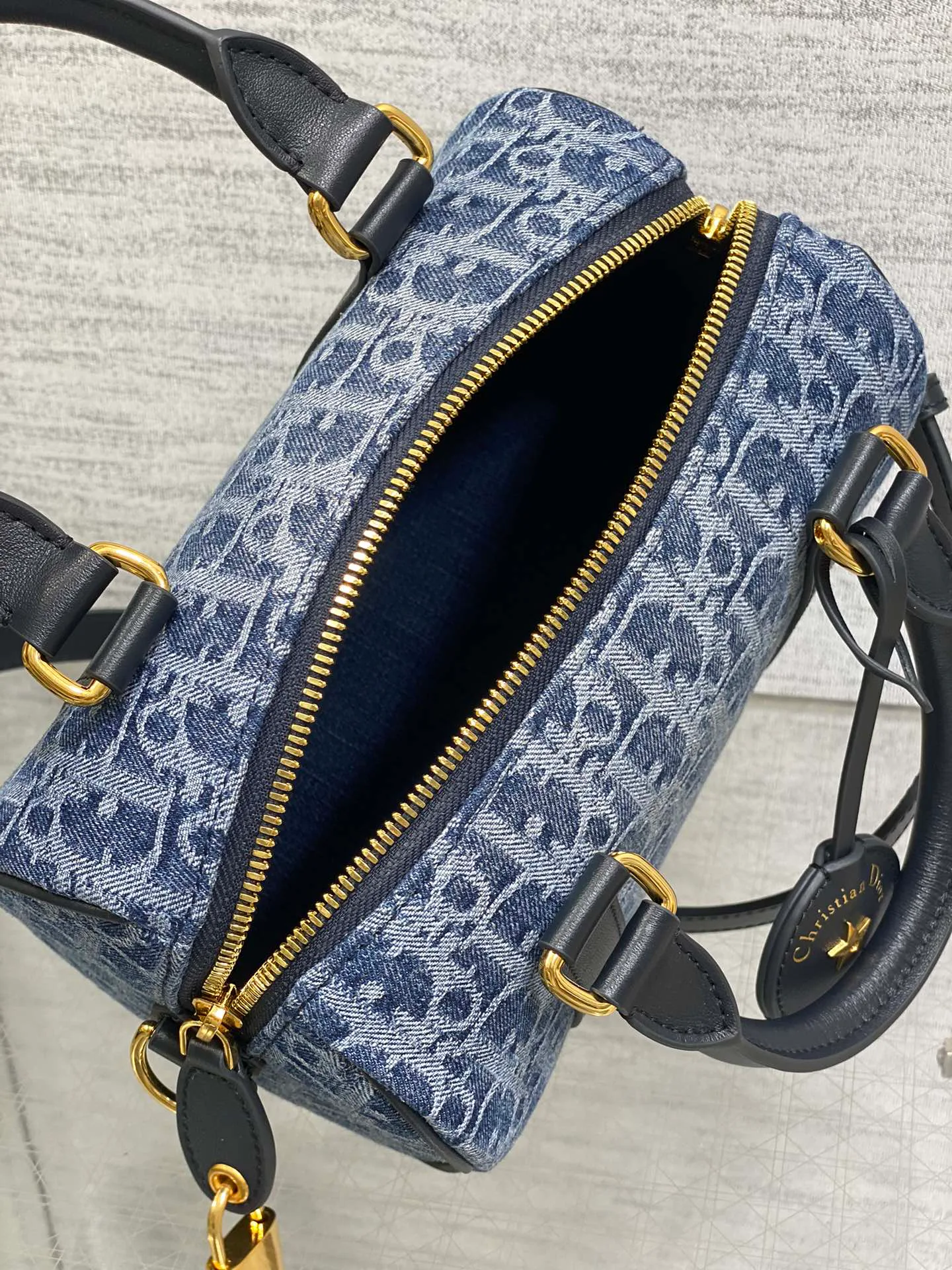 Сумки На Ремне Женские Louis Vuitton 372777