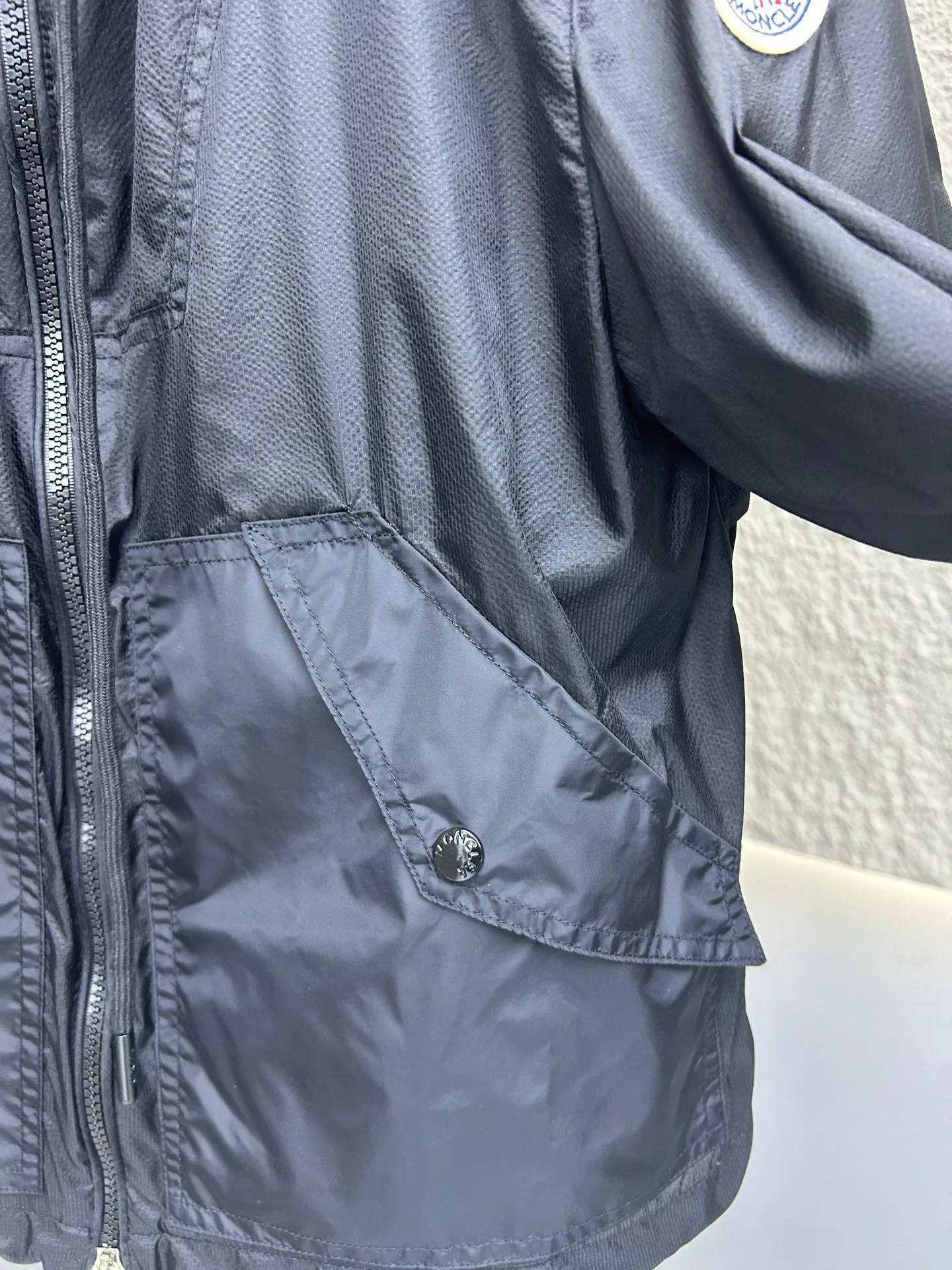 Куртки И Пуховики Женские Moncler 16968698