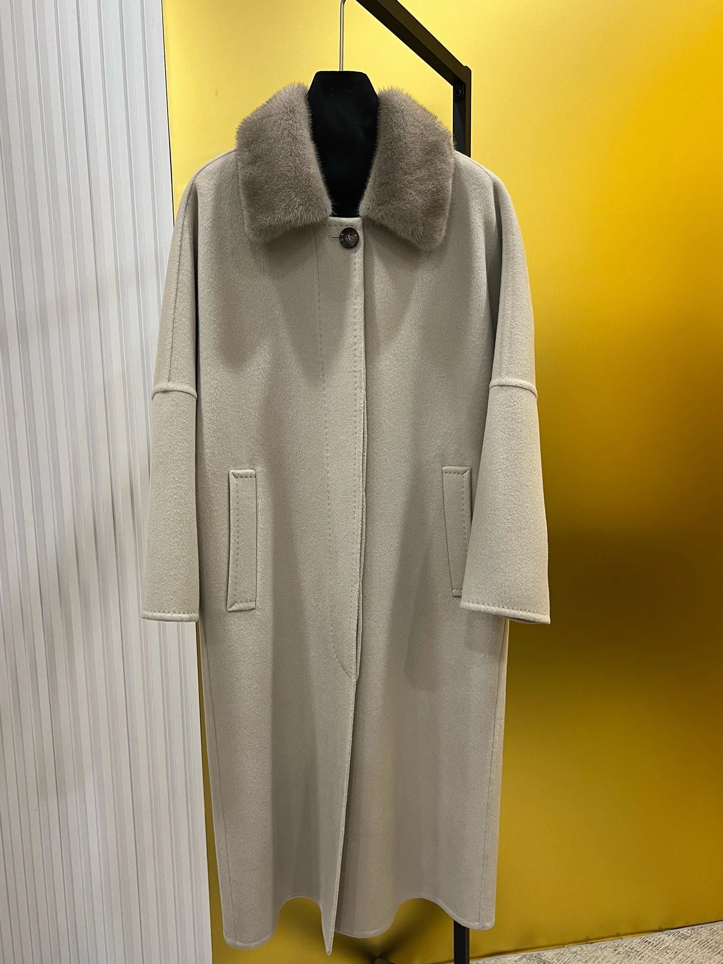 Пальто Женские Loro Piana 19338808