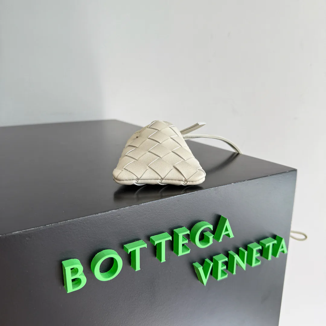 Клатчи Женские Bottega Veneta 471449