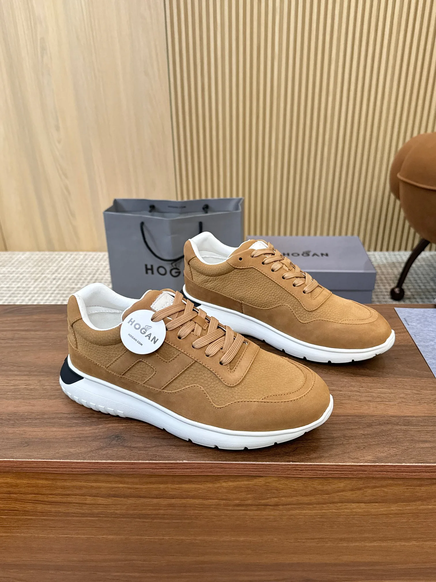 Кроссовки Женские Hogan 12835351