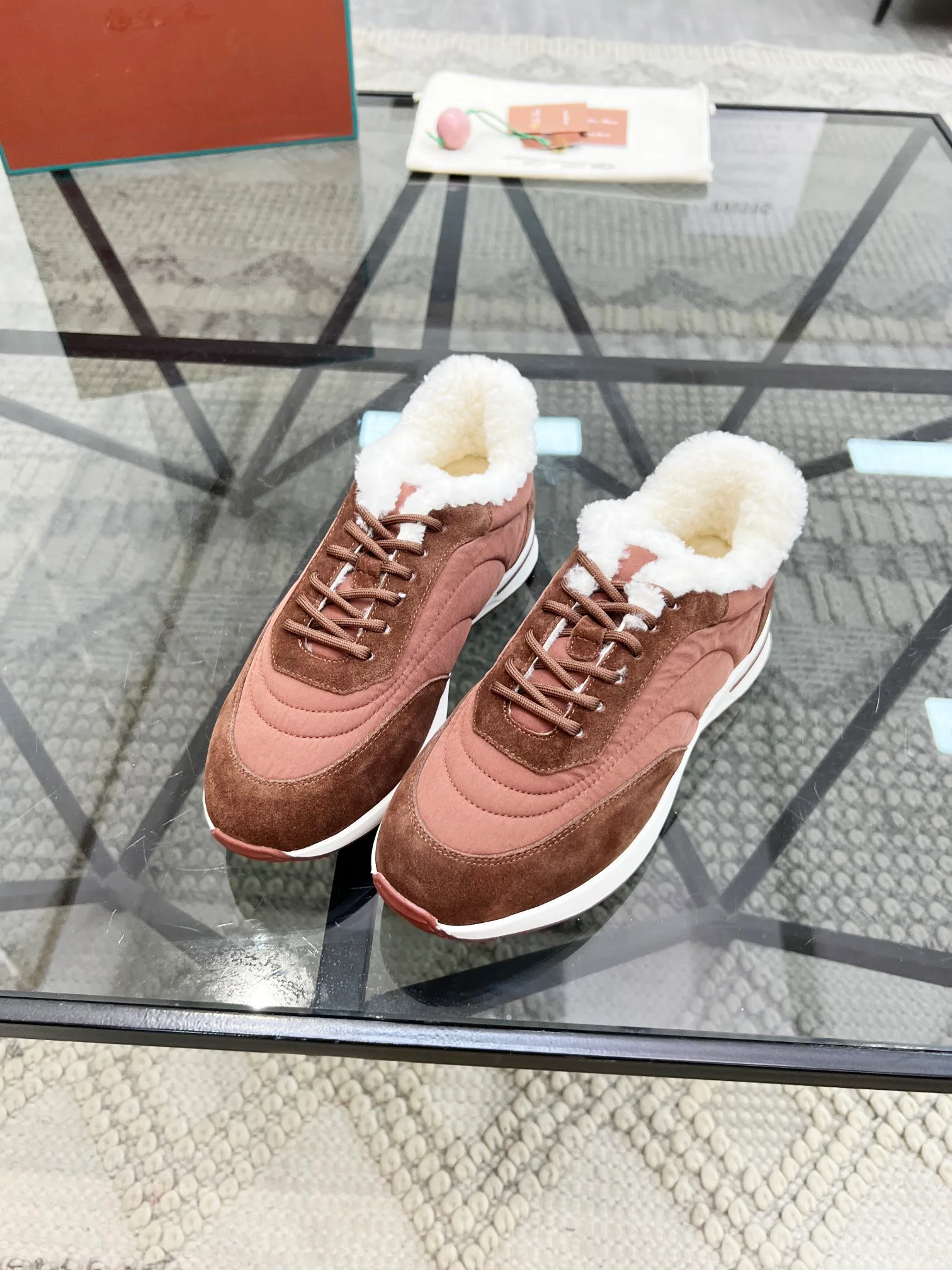 Кроссовки Женские Loro Piana 140350