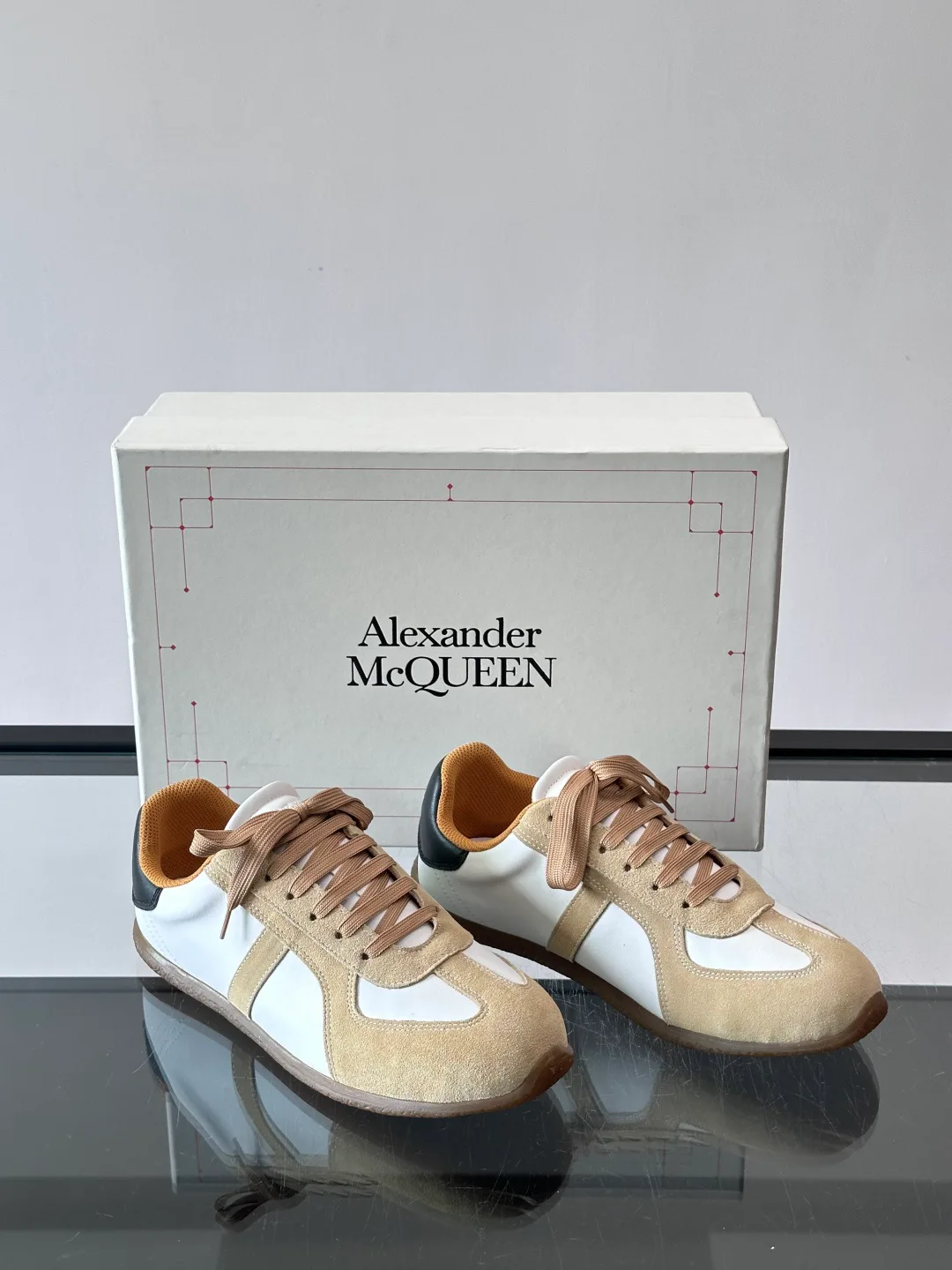 Кроссовки Женские Alexander Mcqueen 11170723