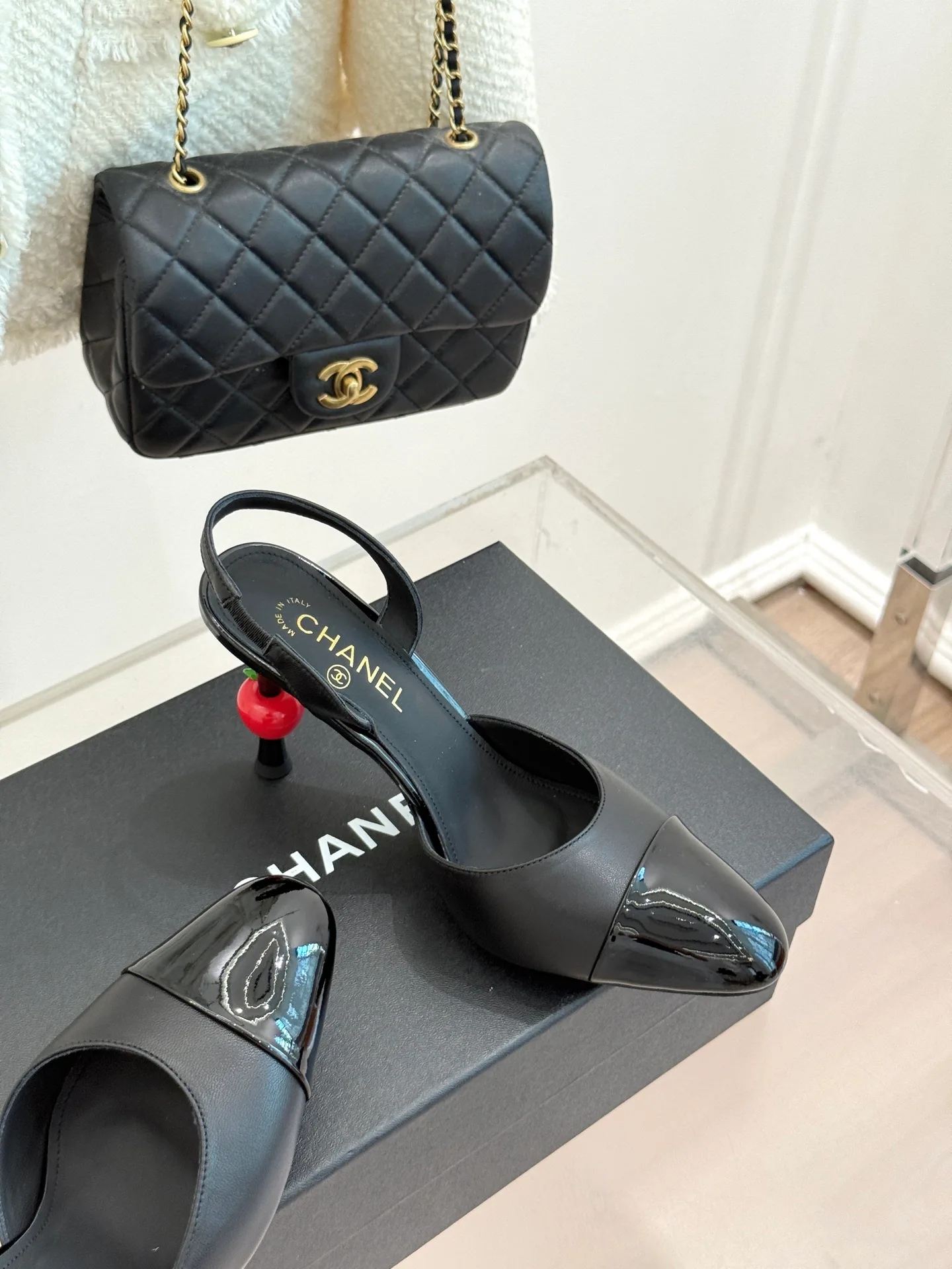 Босоножки Женские Chanel 17425308