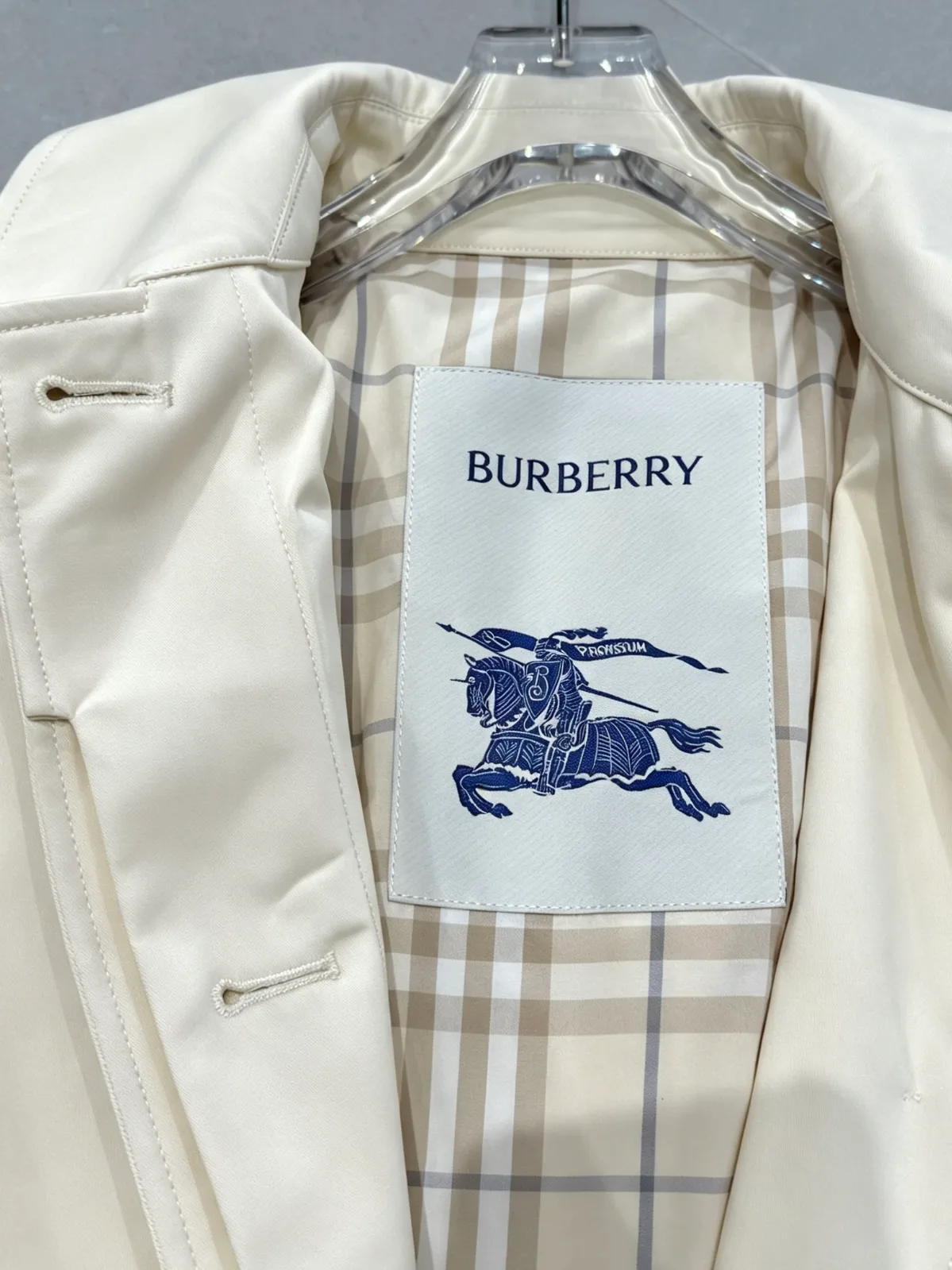 Тренчи Женские Burberry 18032125