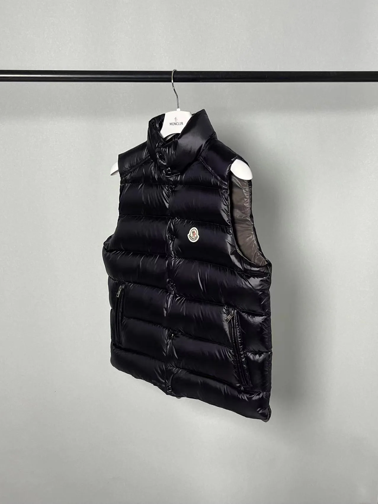 Жилеты Женские Moncler 19074533