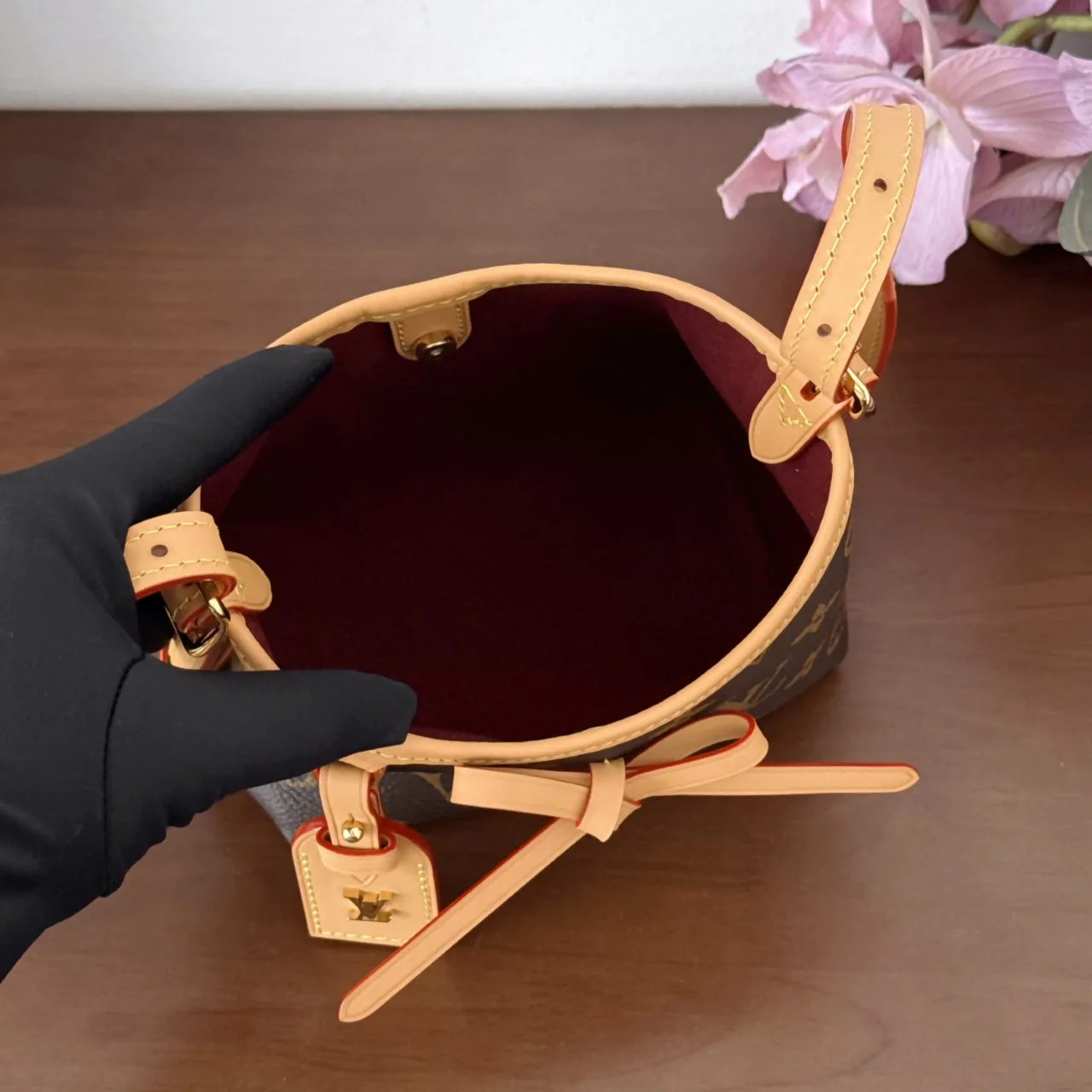 Классические Сумки Женские Louis Vuitton 17825436