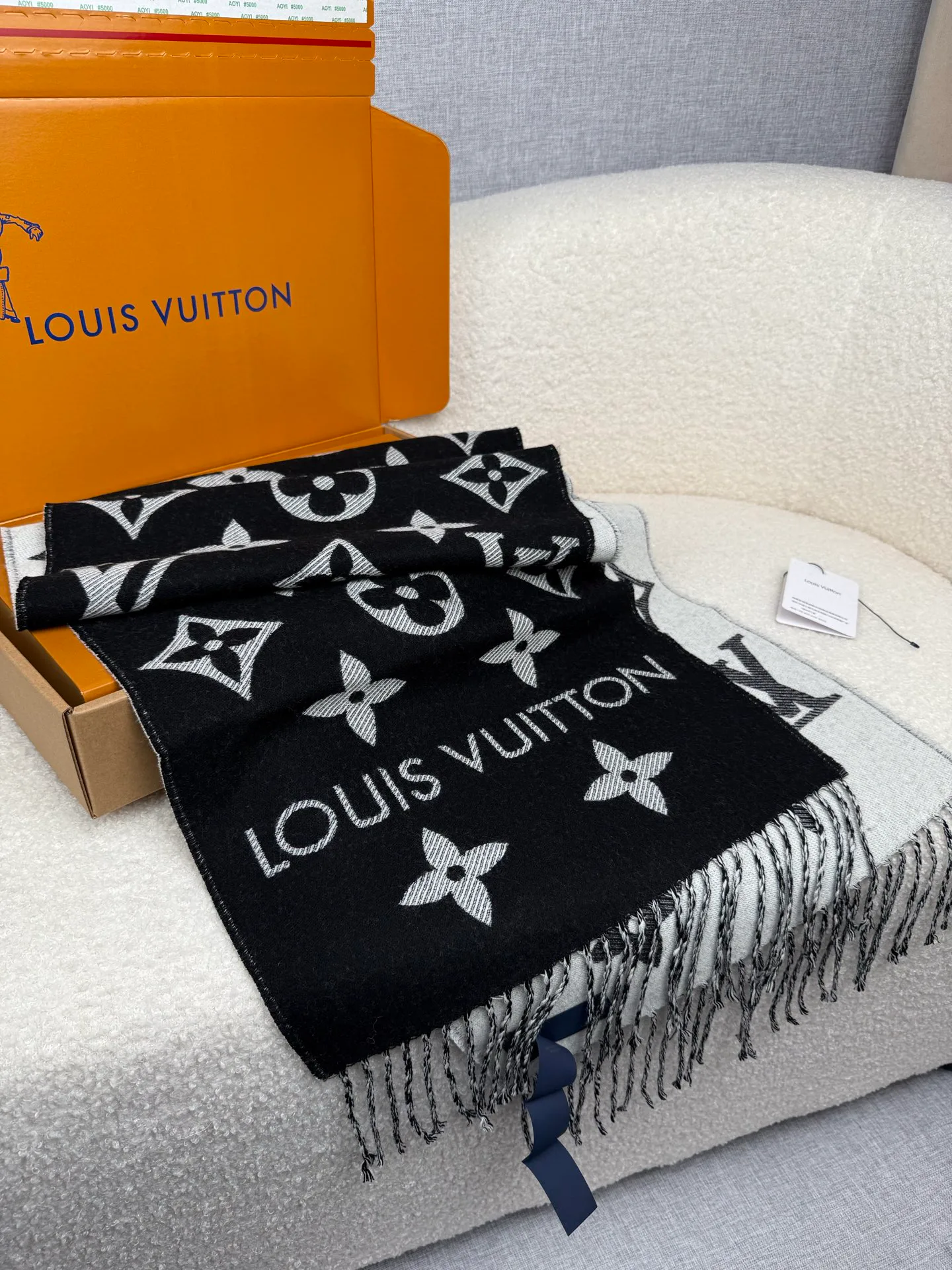 Шарфы Louis Vuitton 1422226