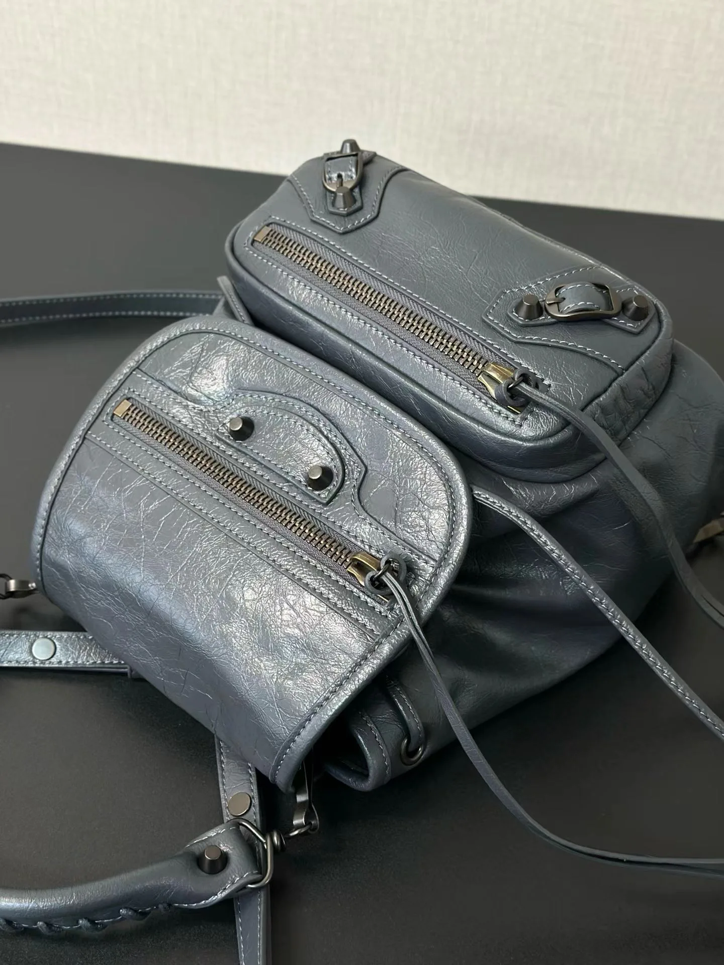 Рюкзаки Женские Balenciaga 18135796
