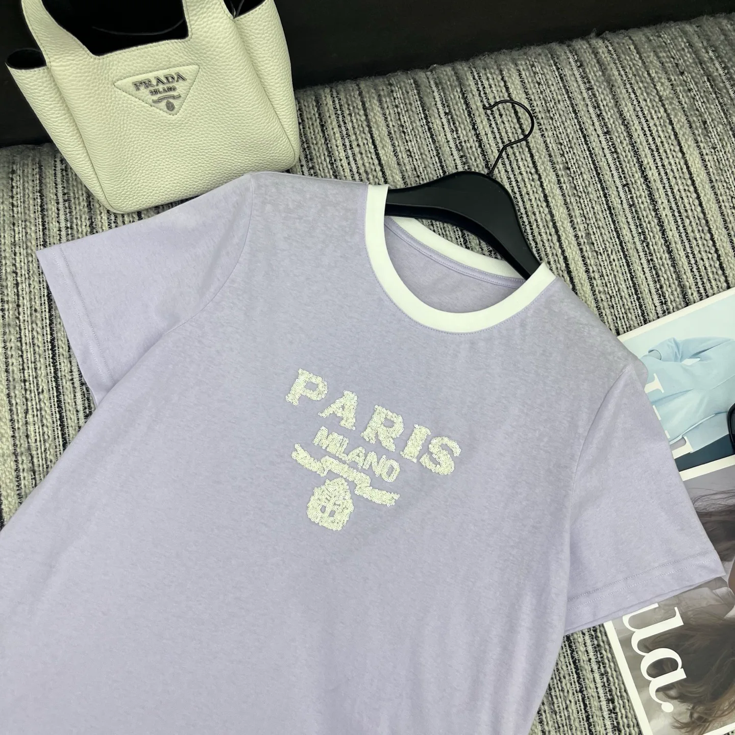 Футболки Женские Prada 13346888