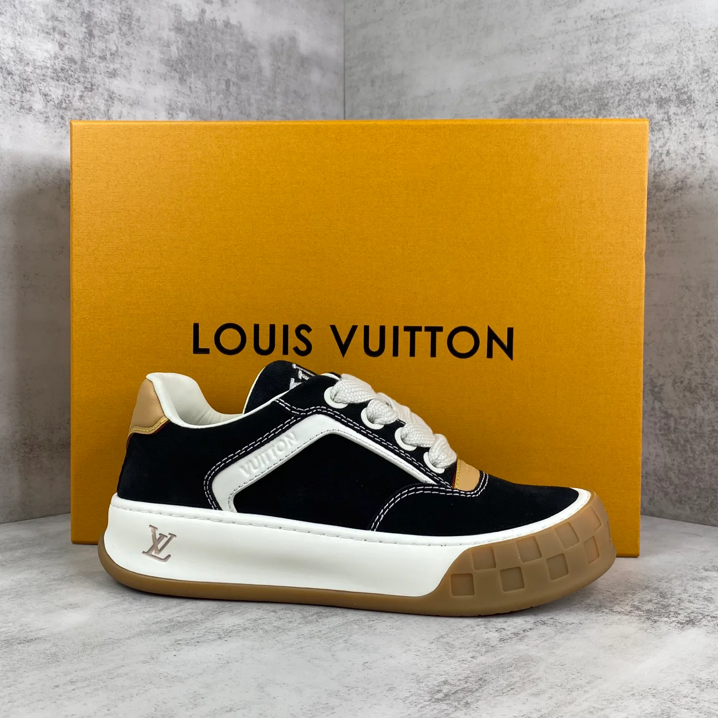 Кроссовки Мужские Louis Vuitton 11517937