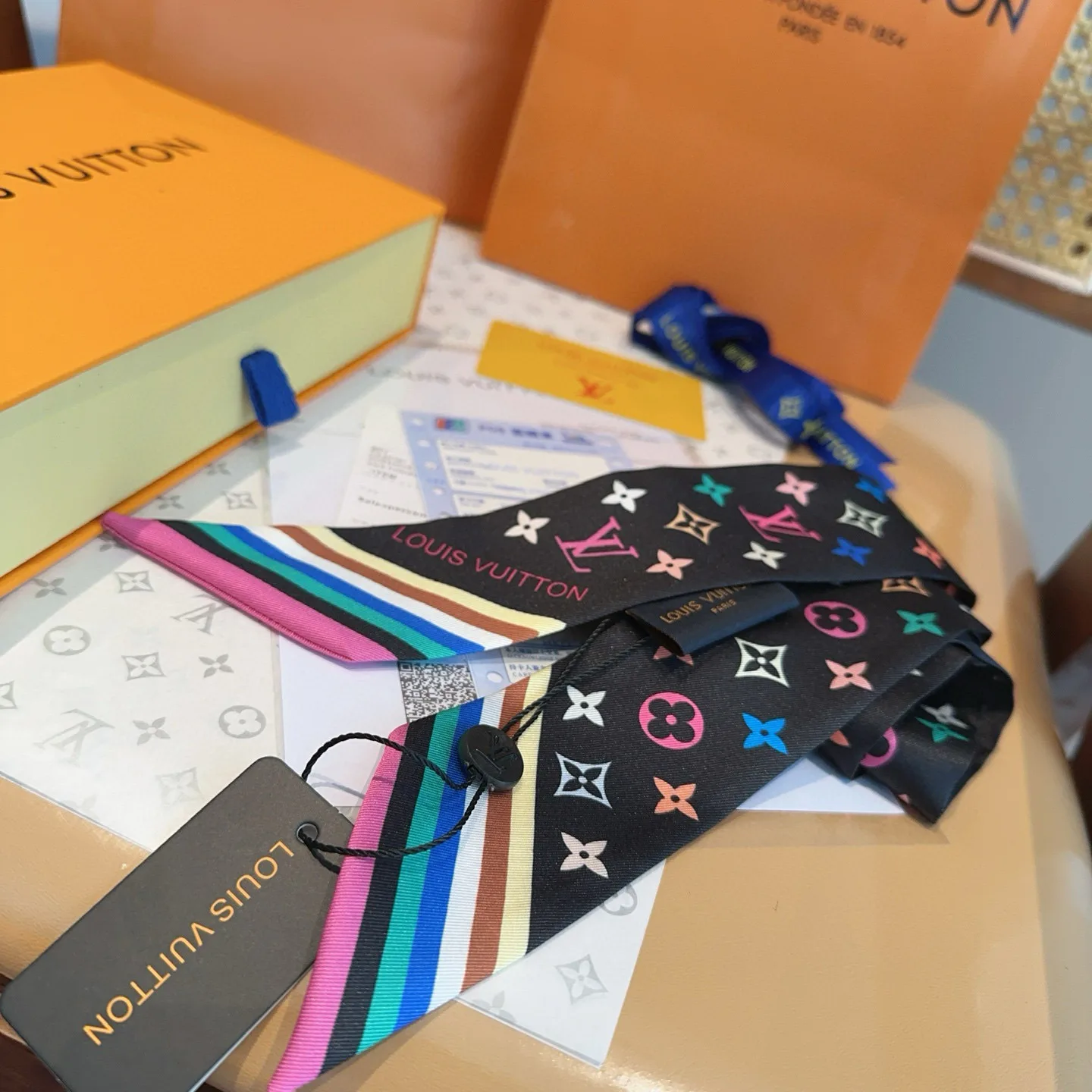 Шарфы Louis Vuitton 17898