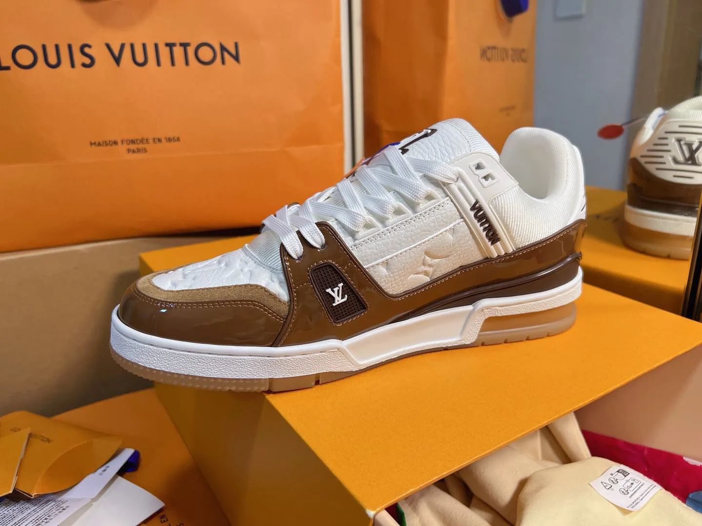 Кроссовки Женские Louis Vuitton 1880919