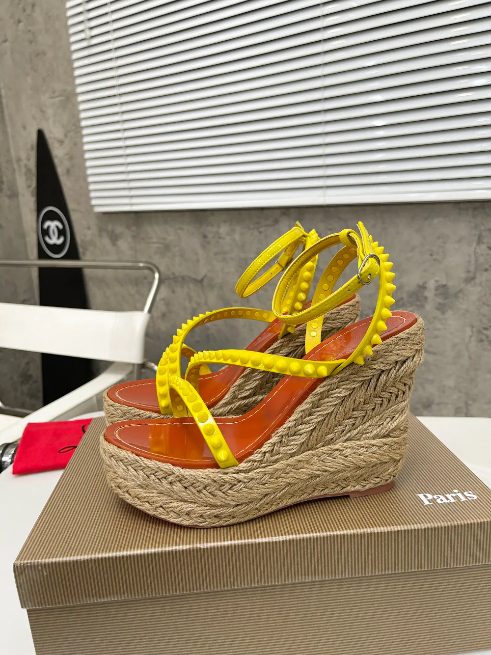 Туфли Женские Christian Louboutin 11468788