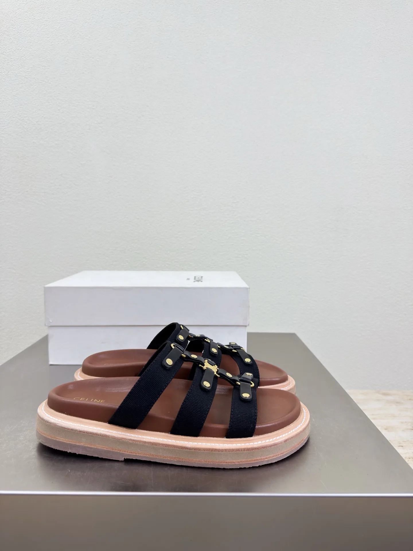 Шлепанцы Женские Celine 5084460