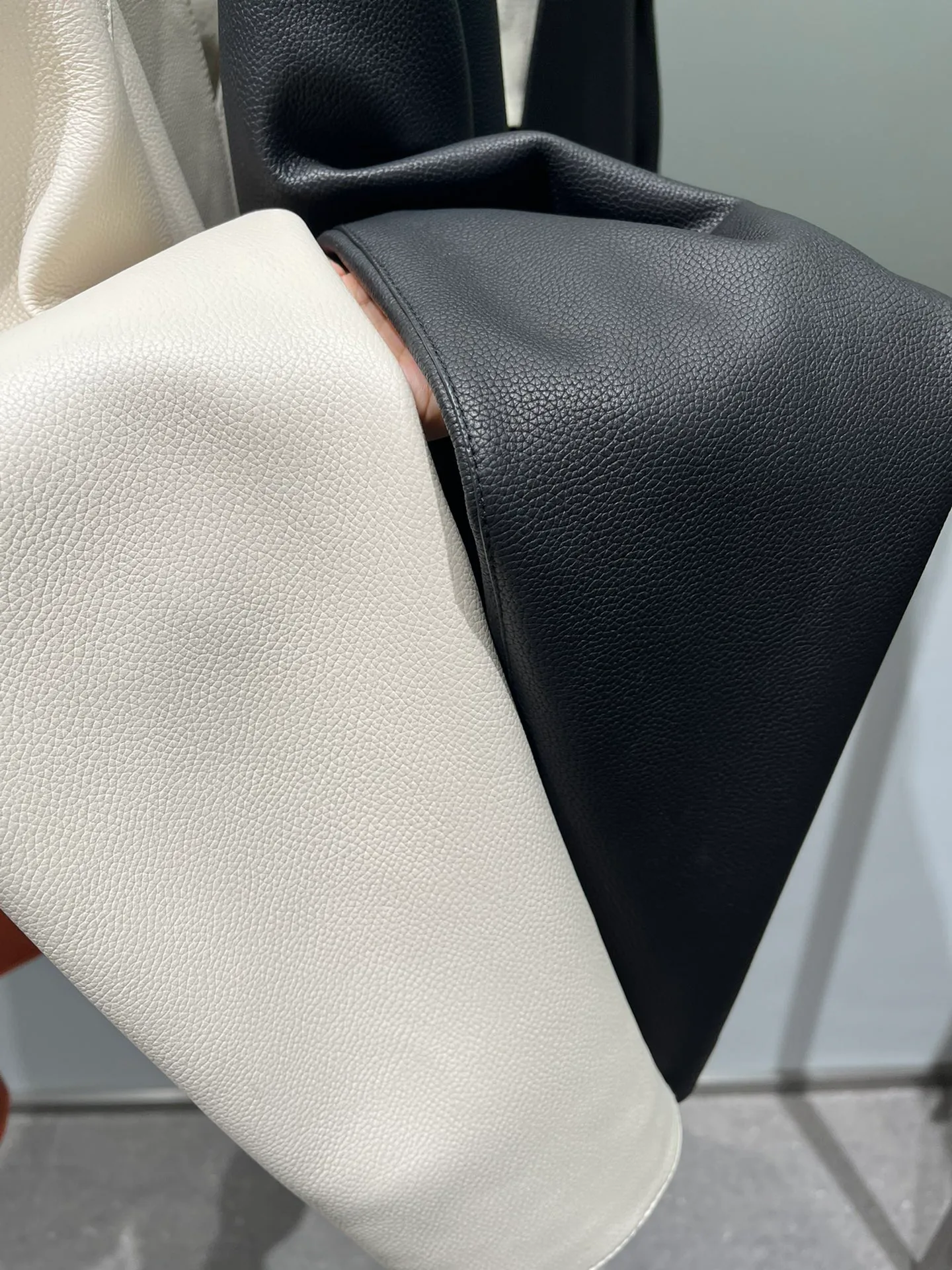 Кожаные Куртки И Дублёнки Женские Hermes 10037666