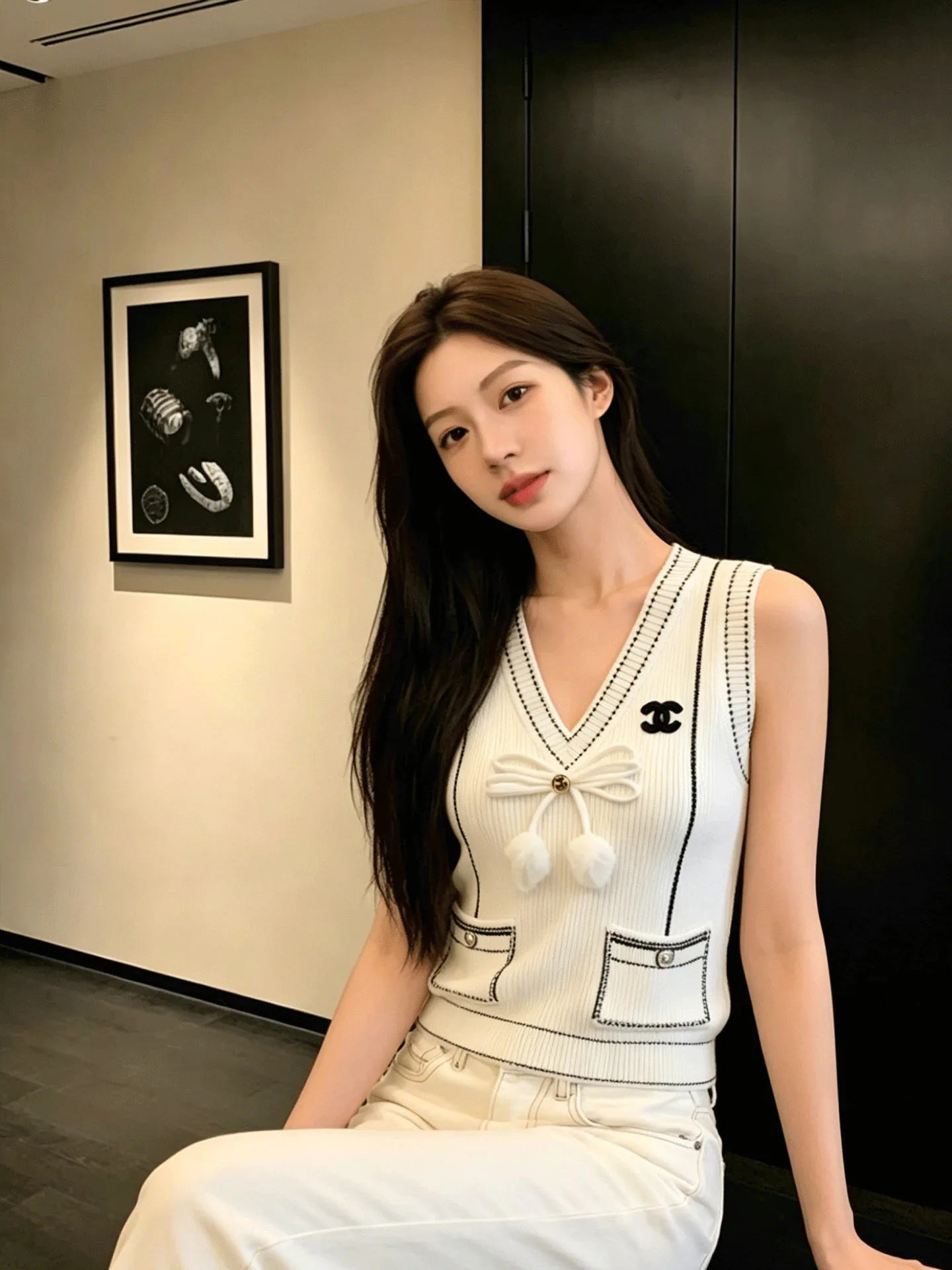 Жилеты Женские Chanel 12302145