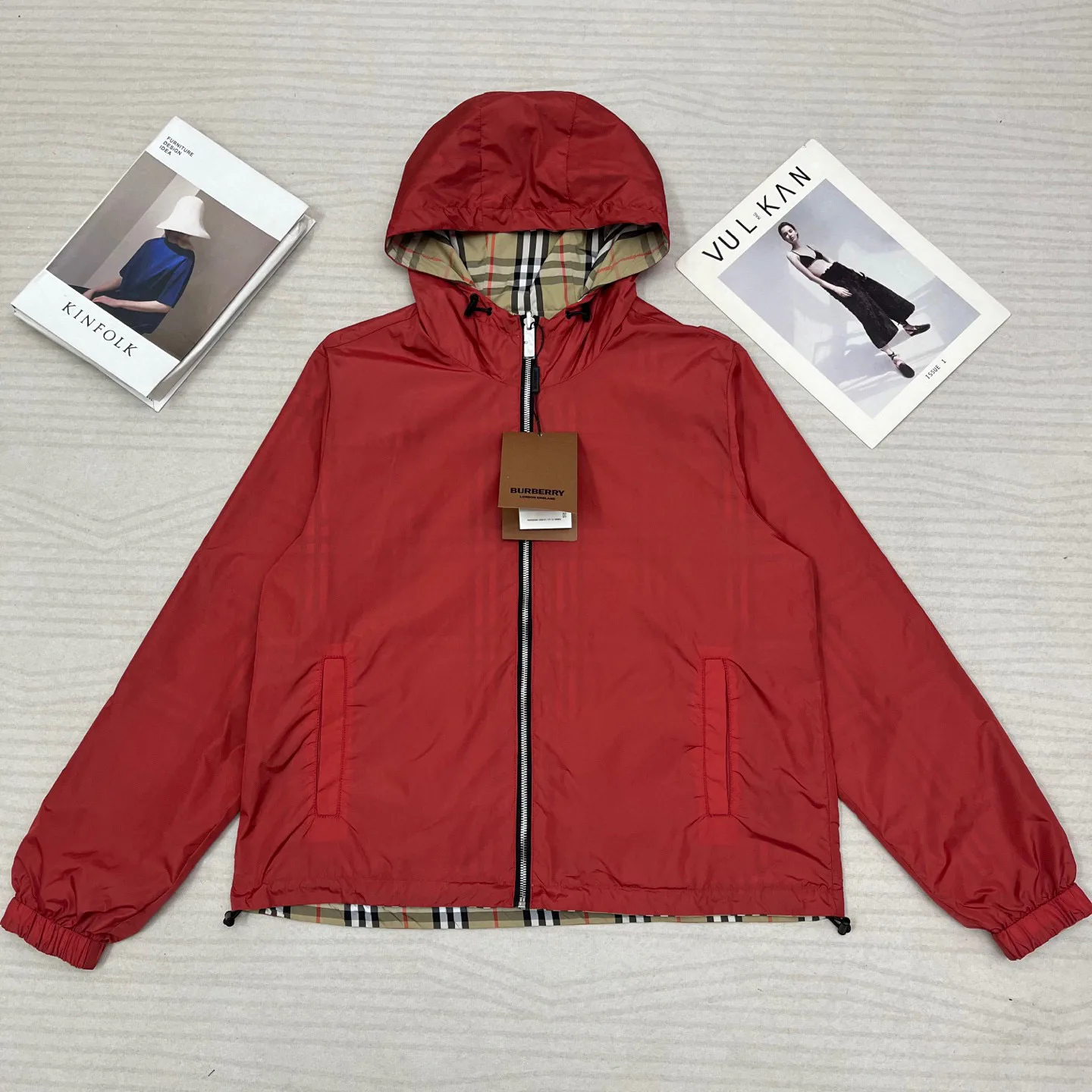 Куртки И Пуховики Женские Burberry 11214294