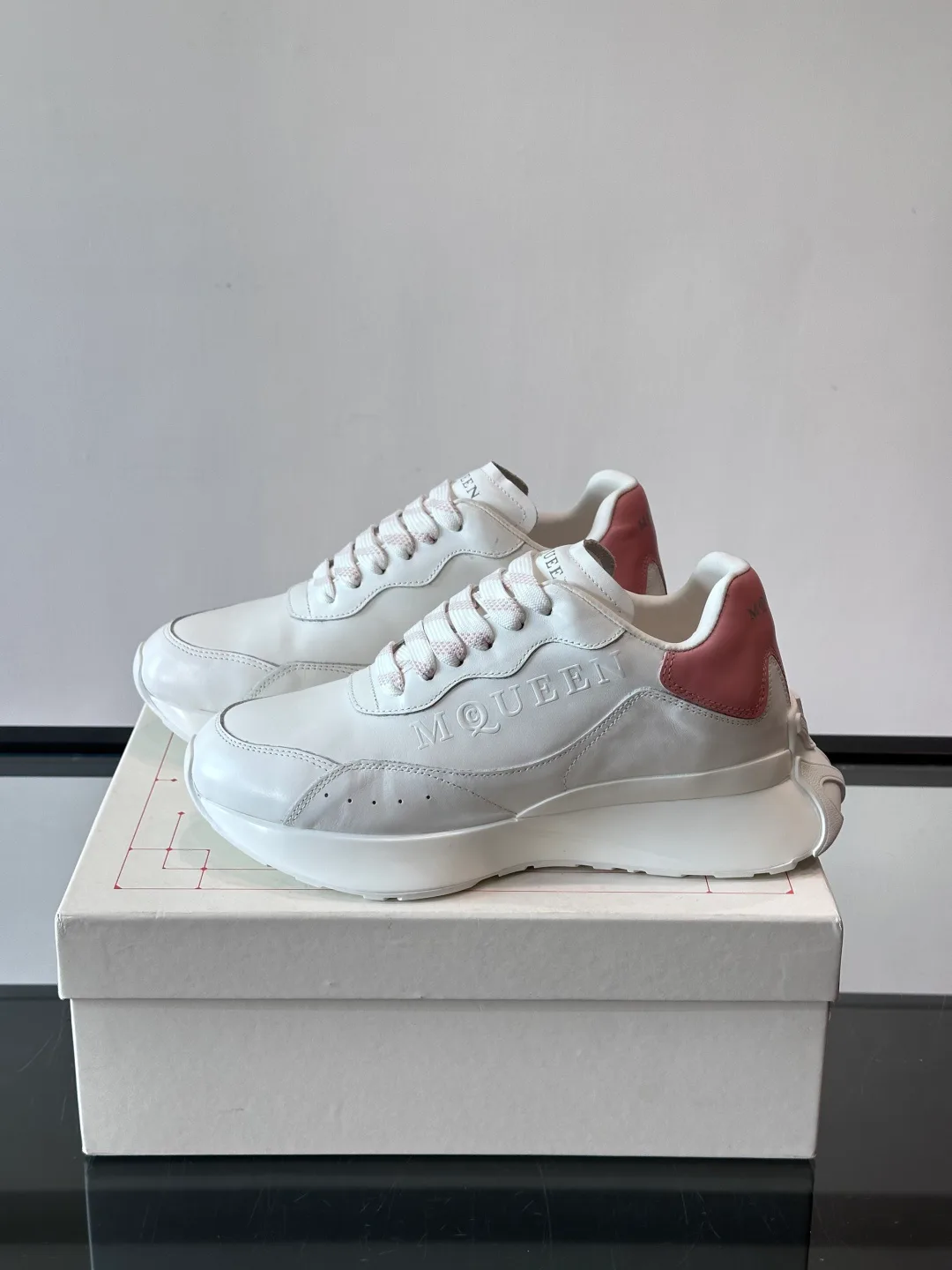 Кроссовки Женские Alexander Mcqueen 469773