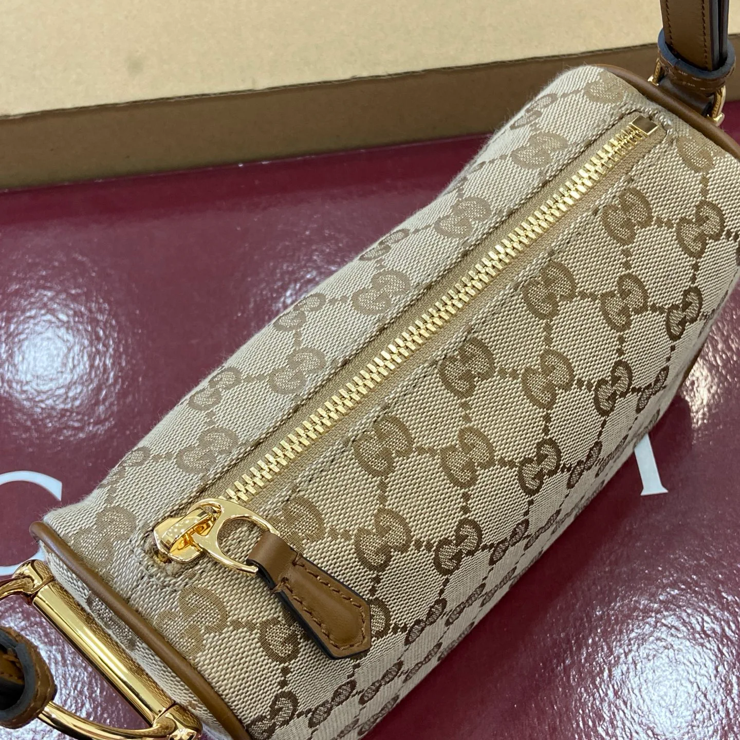 Классические Сумки Женские Gucci 11704002