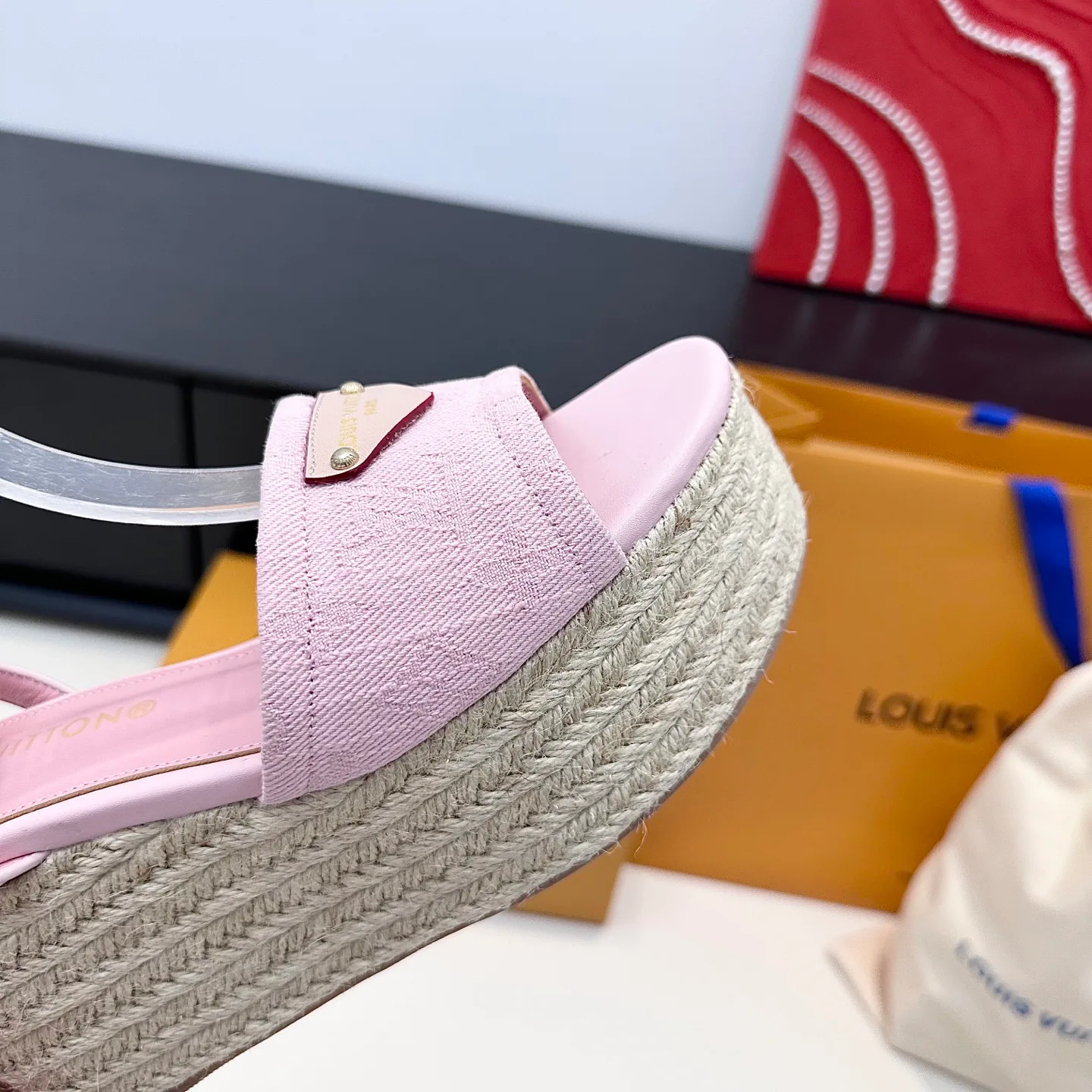 Сандалии Женские Louis Vuitton 11566081