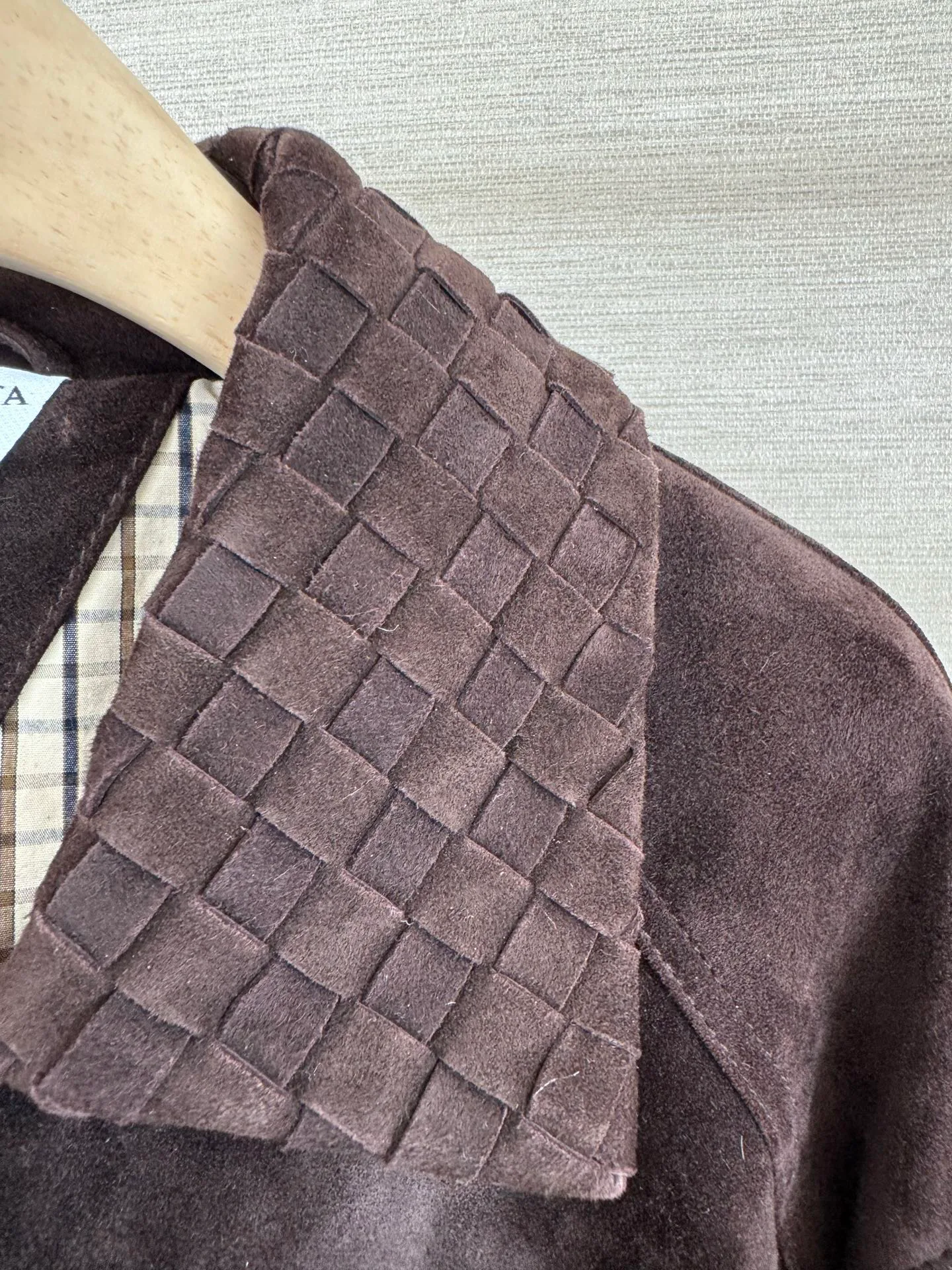 Кожаные Куртки И Дублёнки Женские Bottega Veneta 17990636