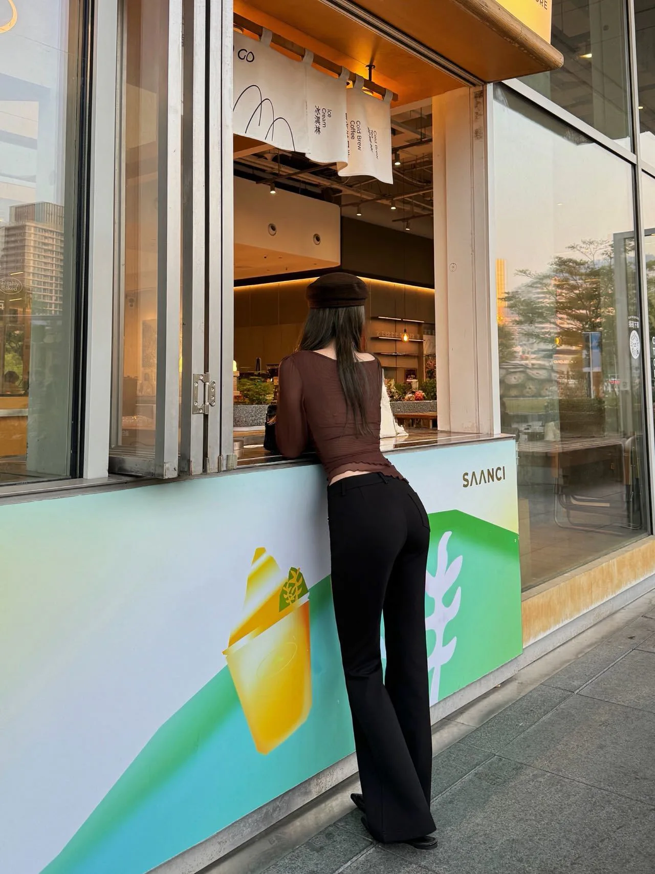 Брюки Женские Louis Vuitton 1791157