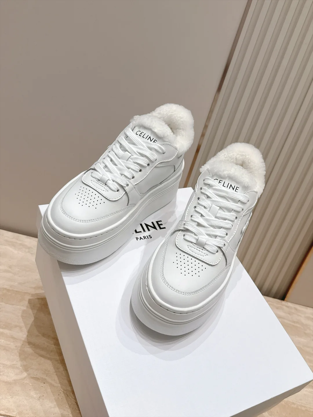Кроссовки Женские Celine 18764239