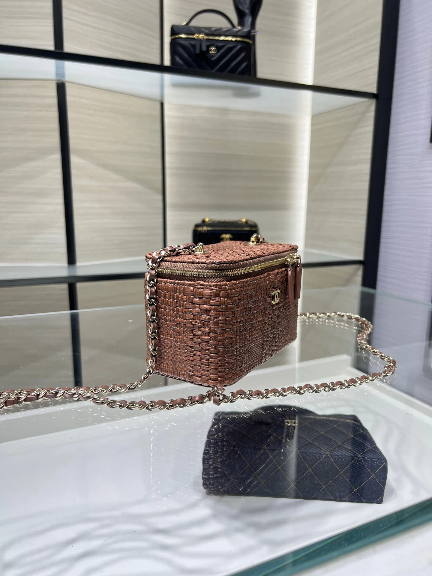 Классические Сумки Женские Chanel 17827286
