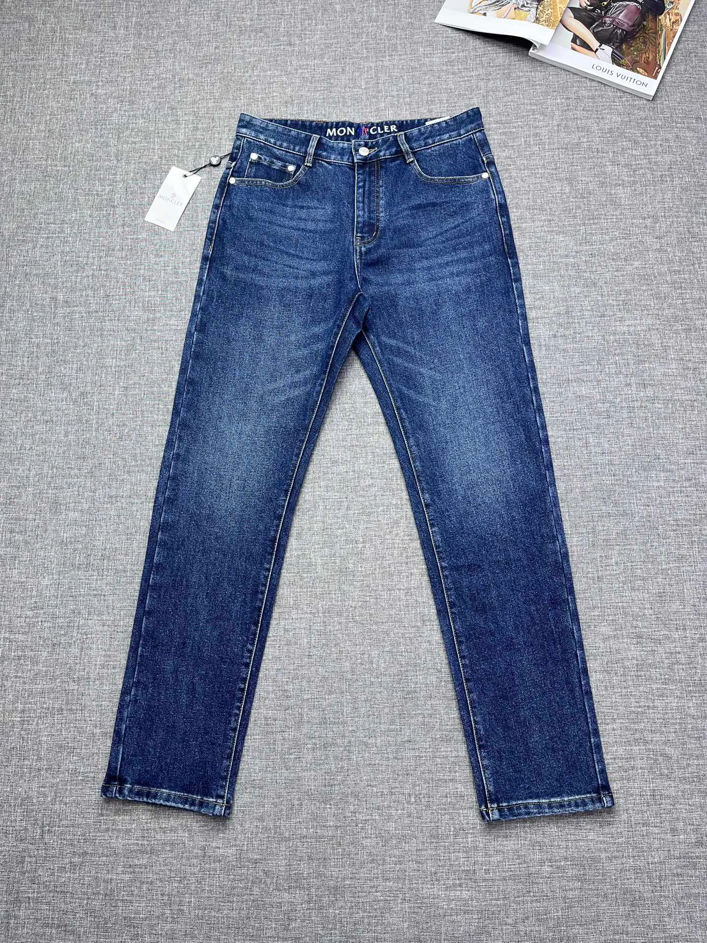 Джинсы Мужские Moncler 250445