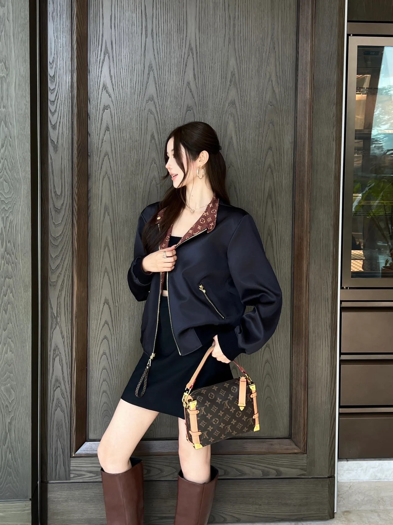 Куртки И Пуховики Женские Louis Vuitton 17995630