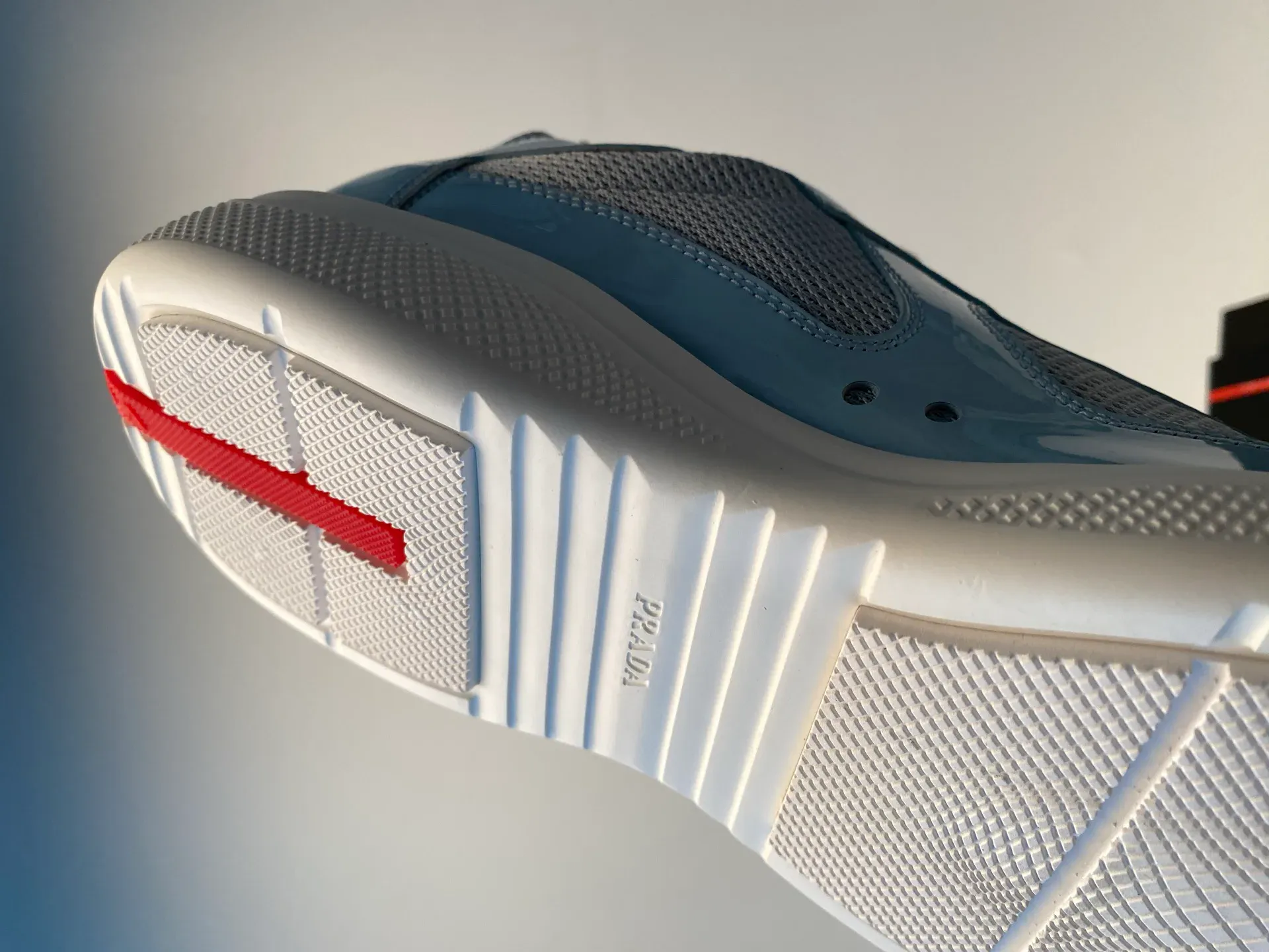 Кроссовки Мужские Prada 931150