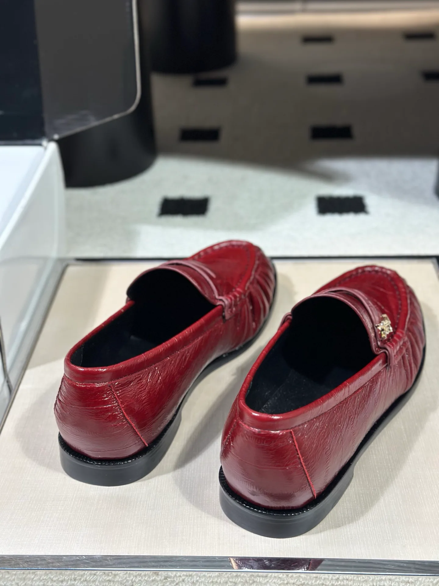 Лоферы И Мокасины Женские Saint Laurent 18041771