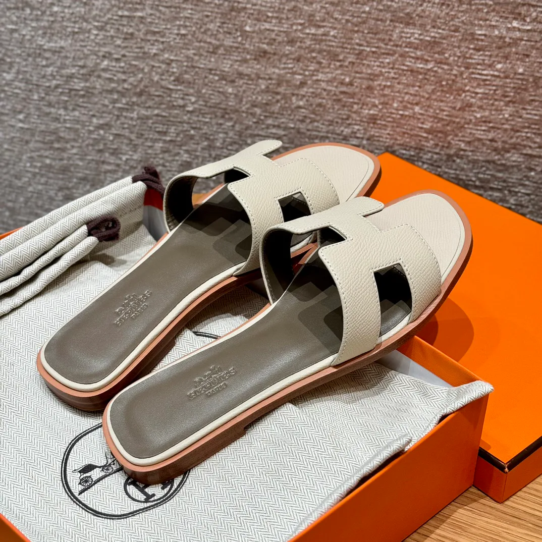 Шлепанцы Женские Hermes 2246231