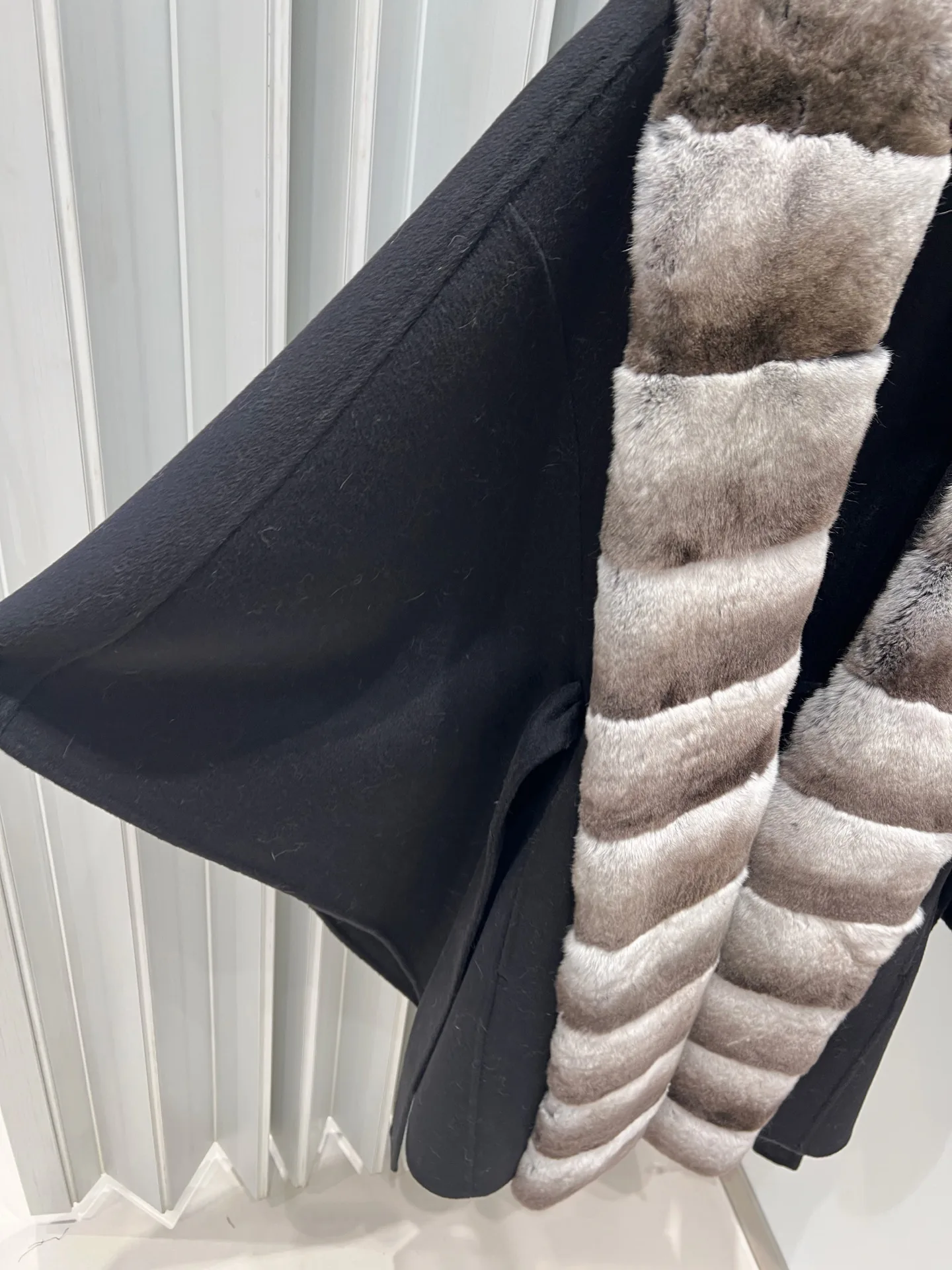 Пальто Женские Loro Piana 18734827