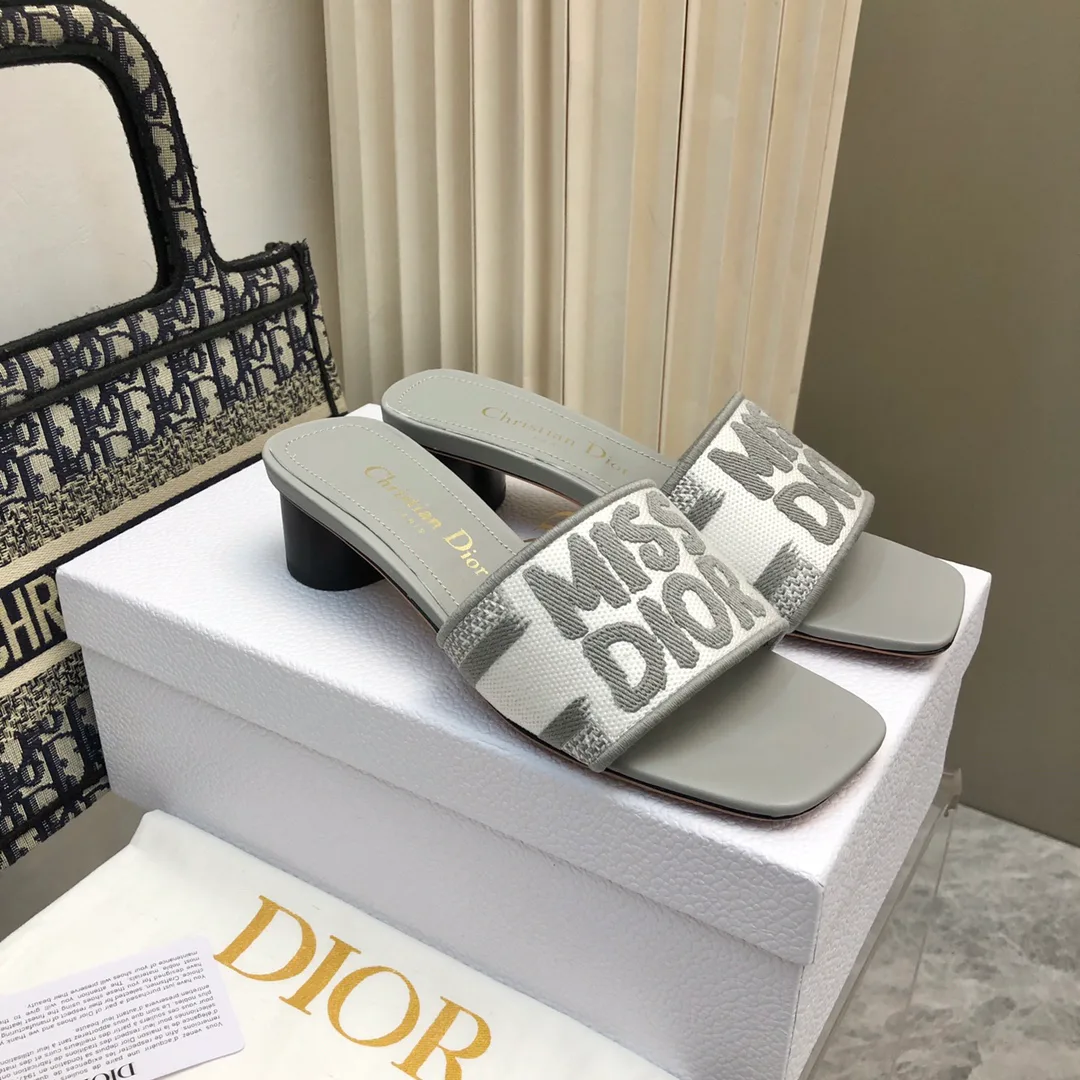 Босоножки Женские Christian Dior 18633982