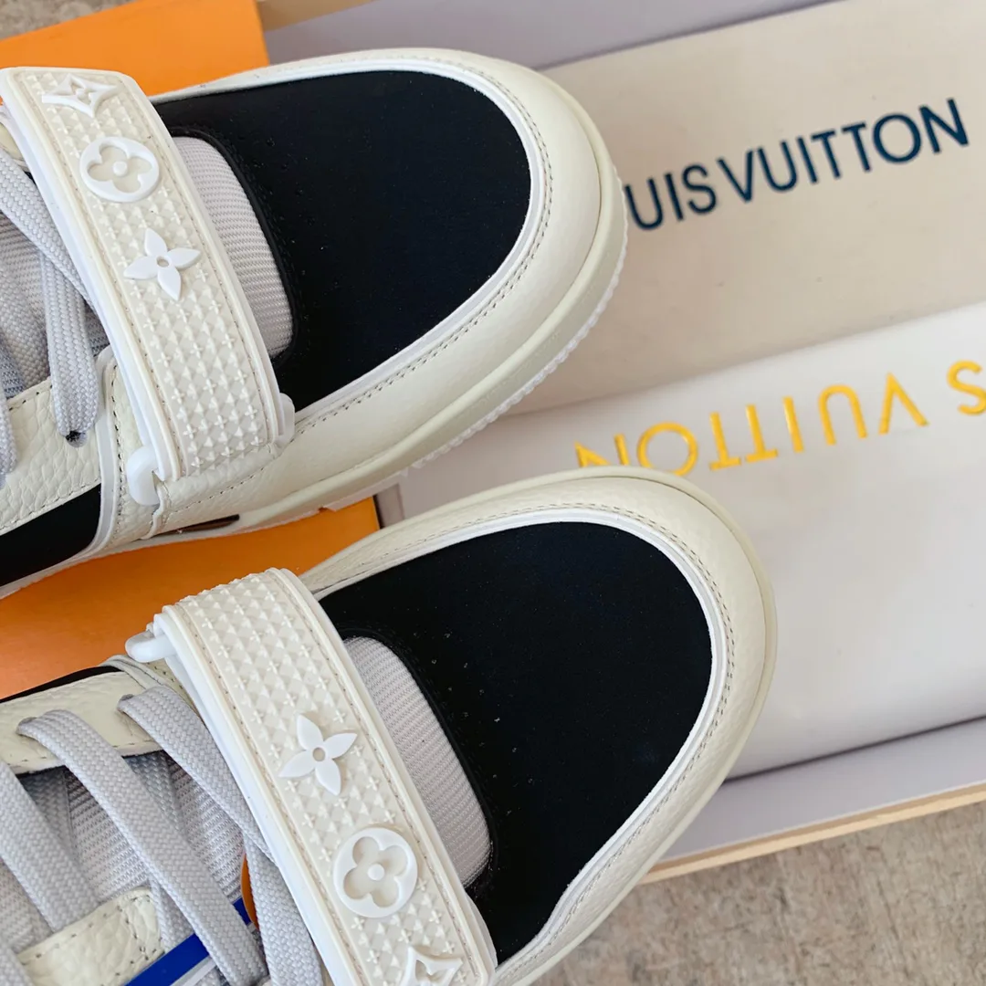 Кроссовки Женские Louis Vuitton 10234408