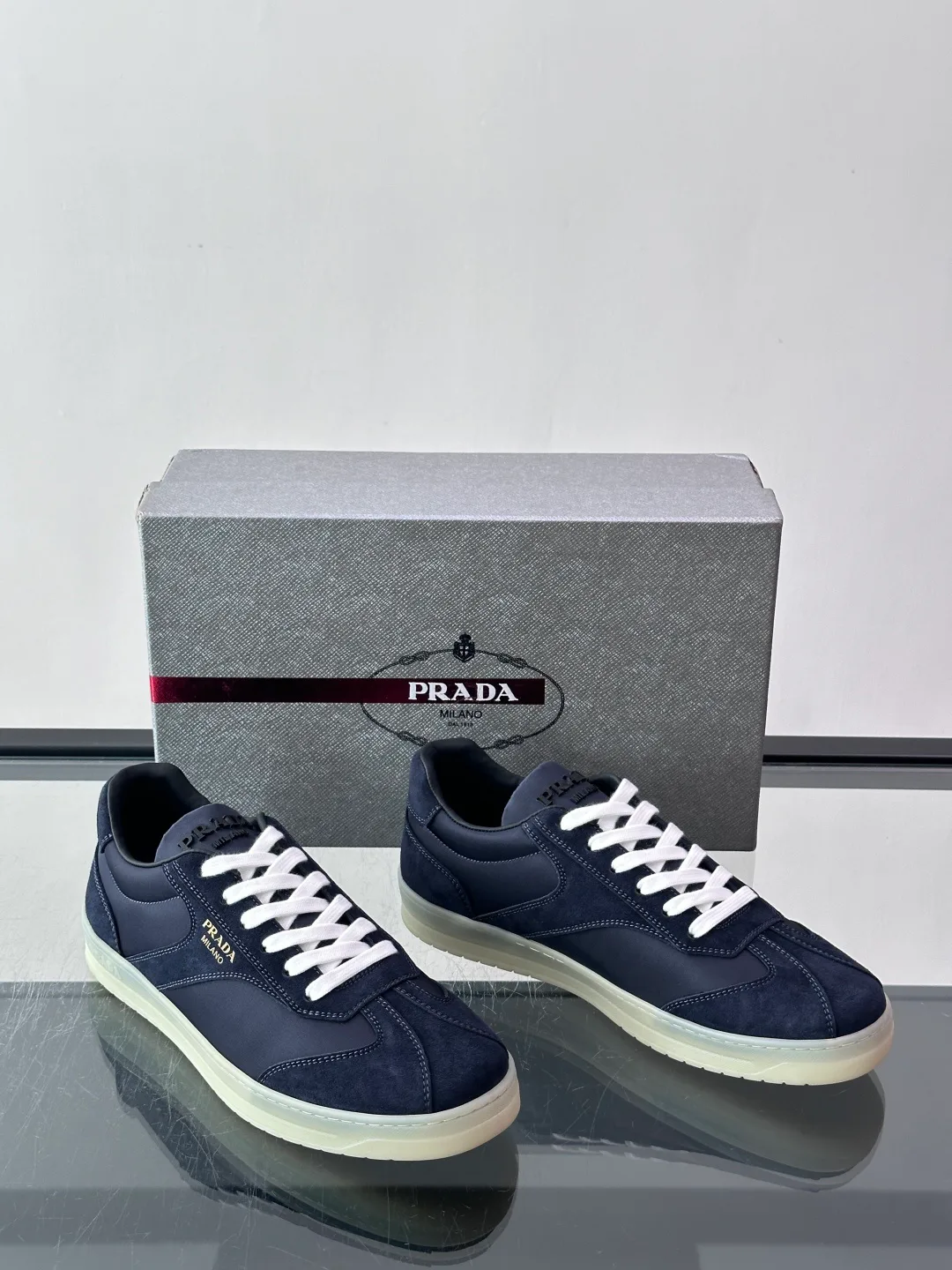 Кроссовки Мужские Prada 18079433