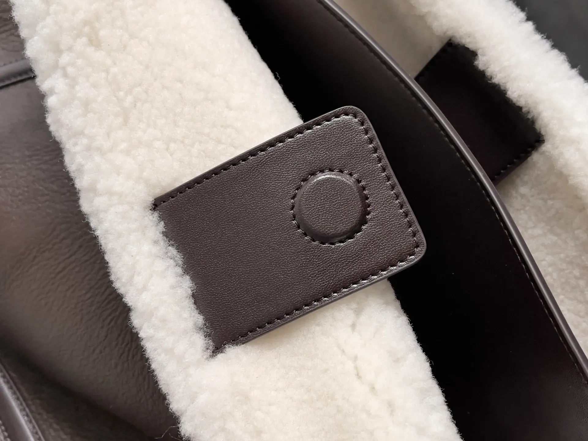 Классические Сумки Женские Bottega Veneta 269902