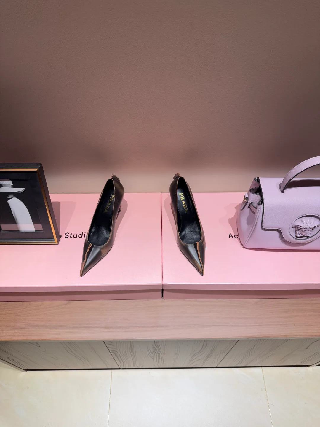 Туфли Женские Prada 11410349