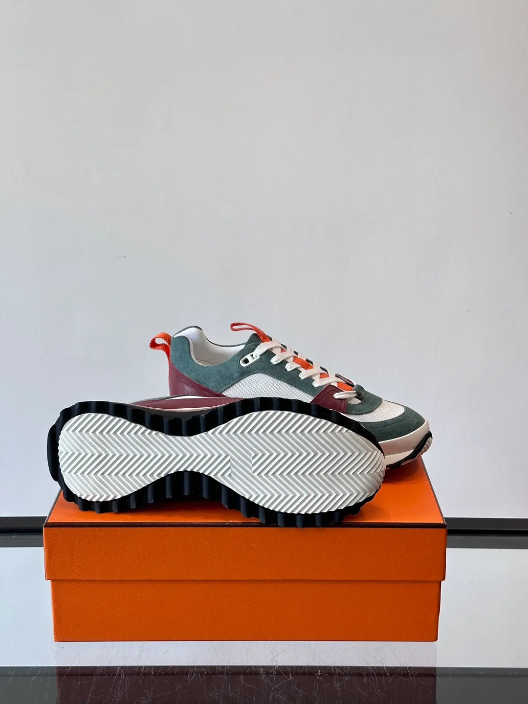 Кроссовки Женские Hermes 367257