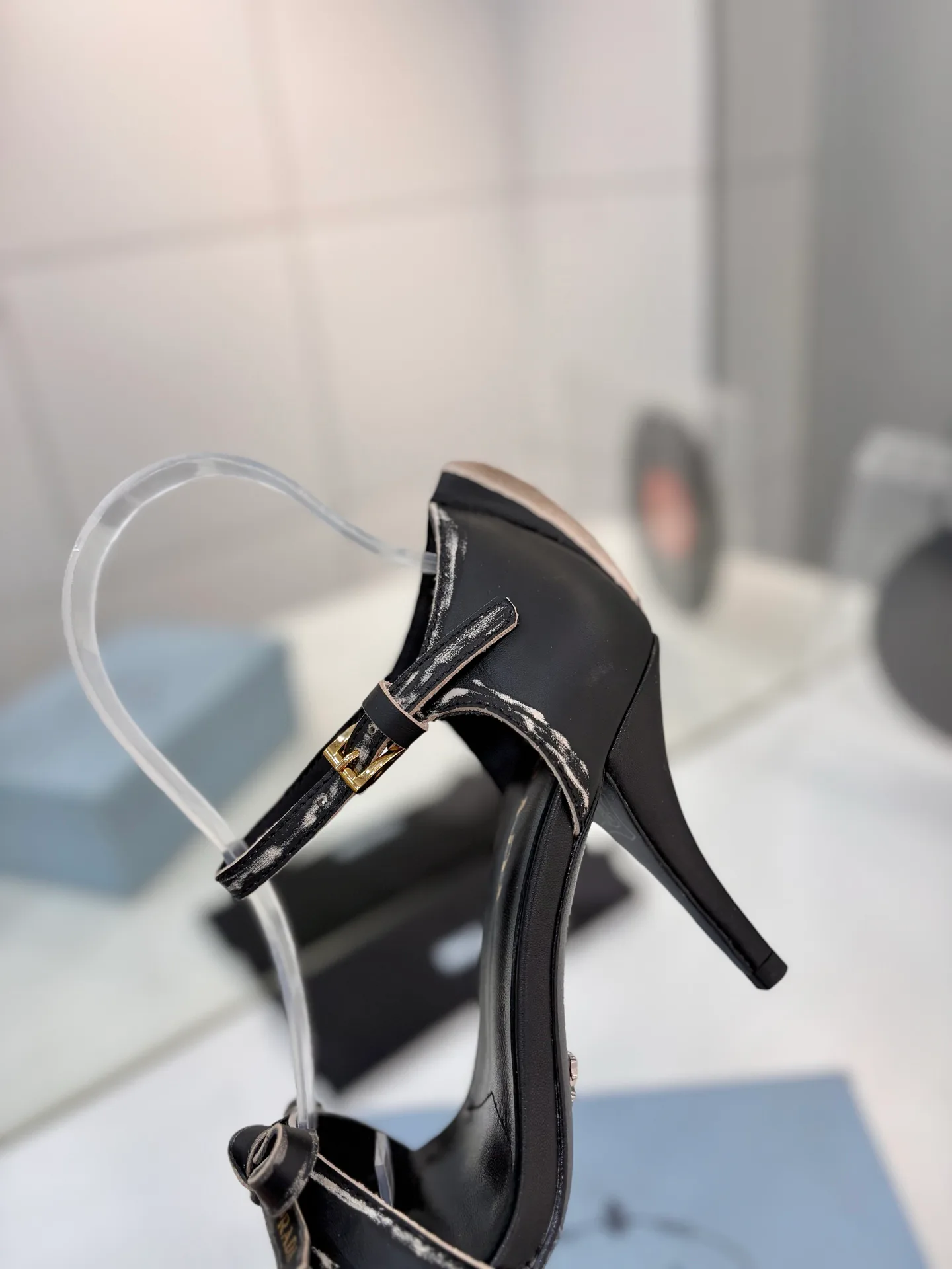 Туфли Женские Prada 11410356