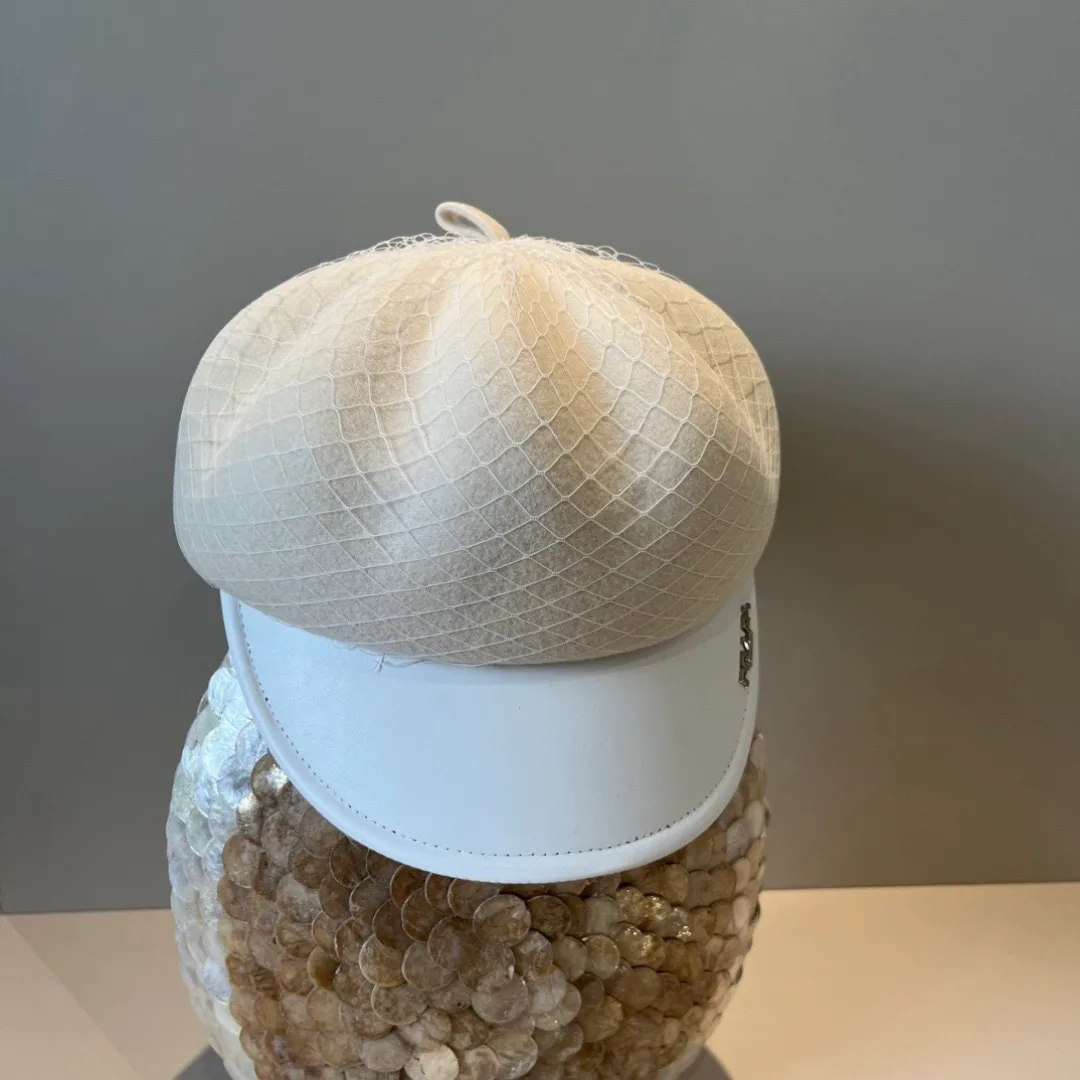 Головные Уборы Prada 920612