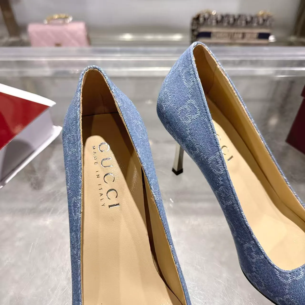 Туфли Женские Gucci 18034737