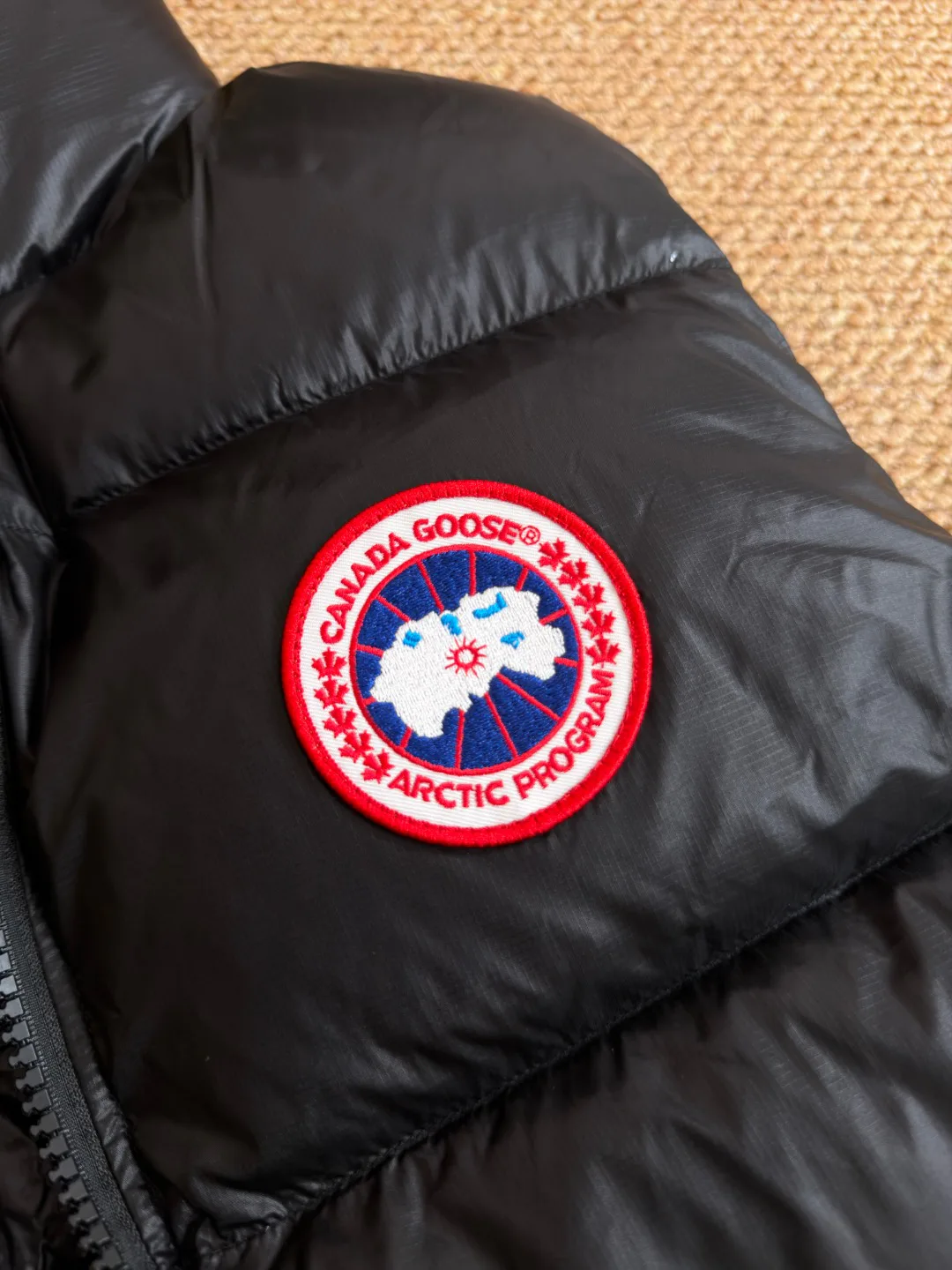 Жилеты Женские Canada Goose 18336873