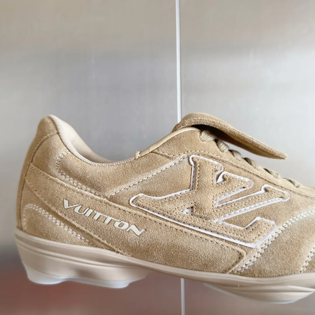 Кроссовки Женские Louis Vuitton 404420