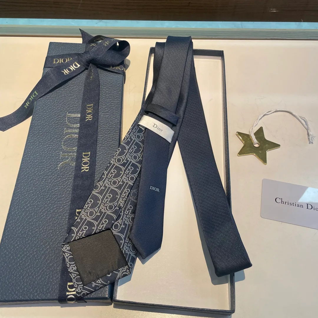 Платки Christian Dior 17448466