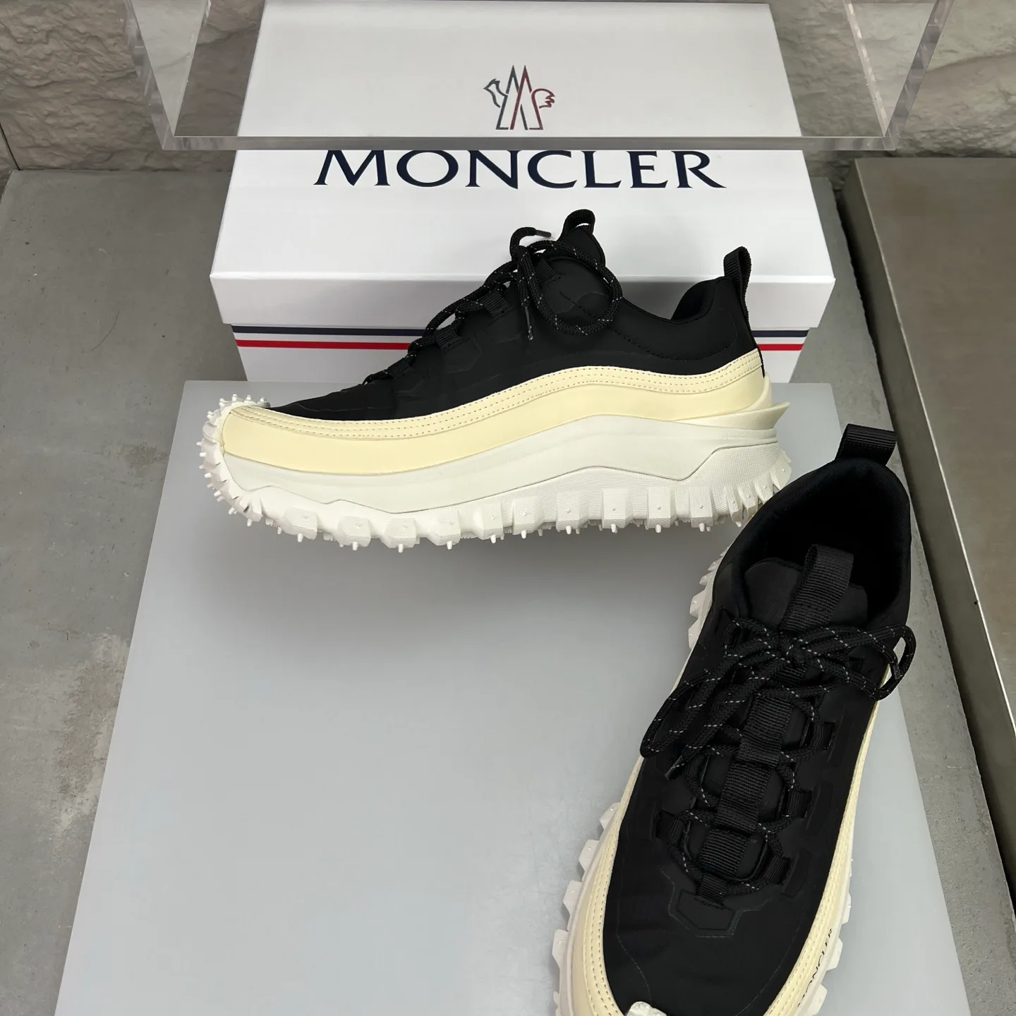 Кроссовки Мужские Moncler 11638090