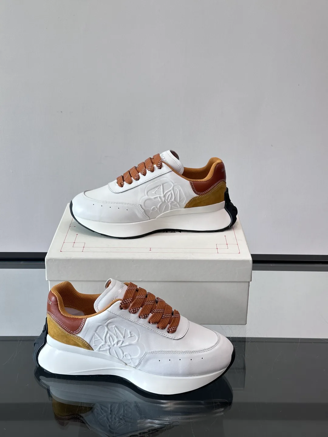 Кроссовки Женские Alexander Mcqueen 469781